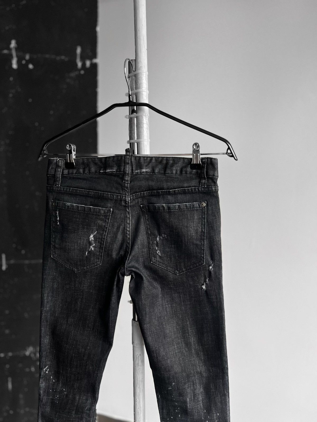 Dsquared2 Dsquared2 Black Authentic Distressed Short Denim Deana Jeans Size 27" / US 4 / IT 40 - 4 Thumbnail