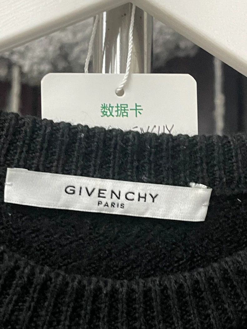 Givenchy Givenchy Sweater Size US S / EU 44-46 / 1 - 5 Thumbnail