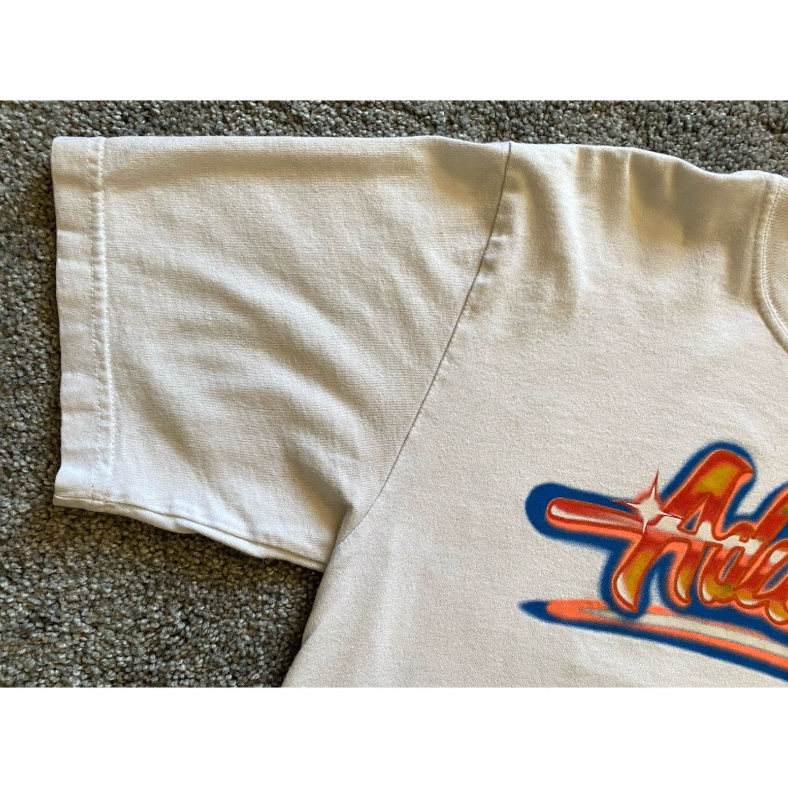Adidas VINTAGE Adidas The 3 Stripes Graffiti Street Logo Shirt Men’s S White Size US S / EU 44-46 / 1 - 6 Thumbnail