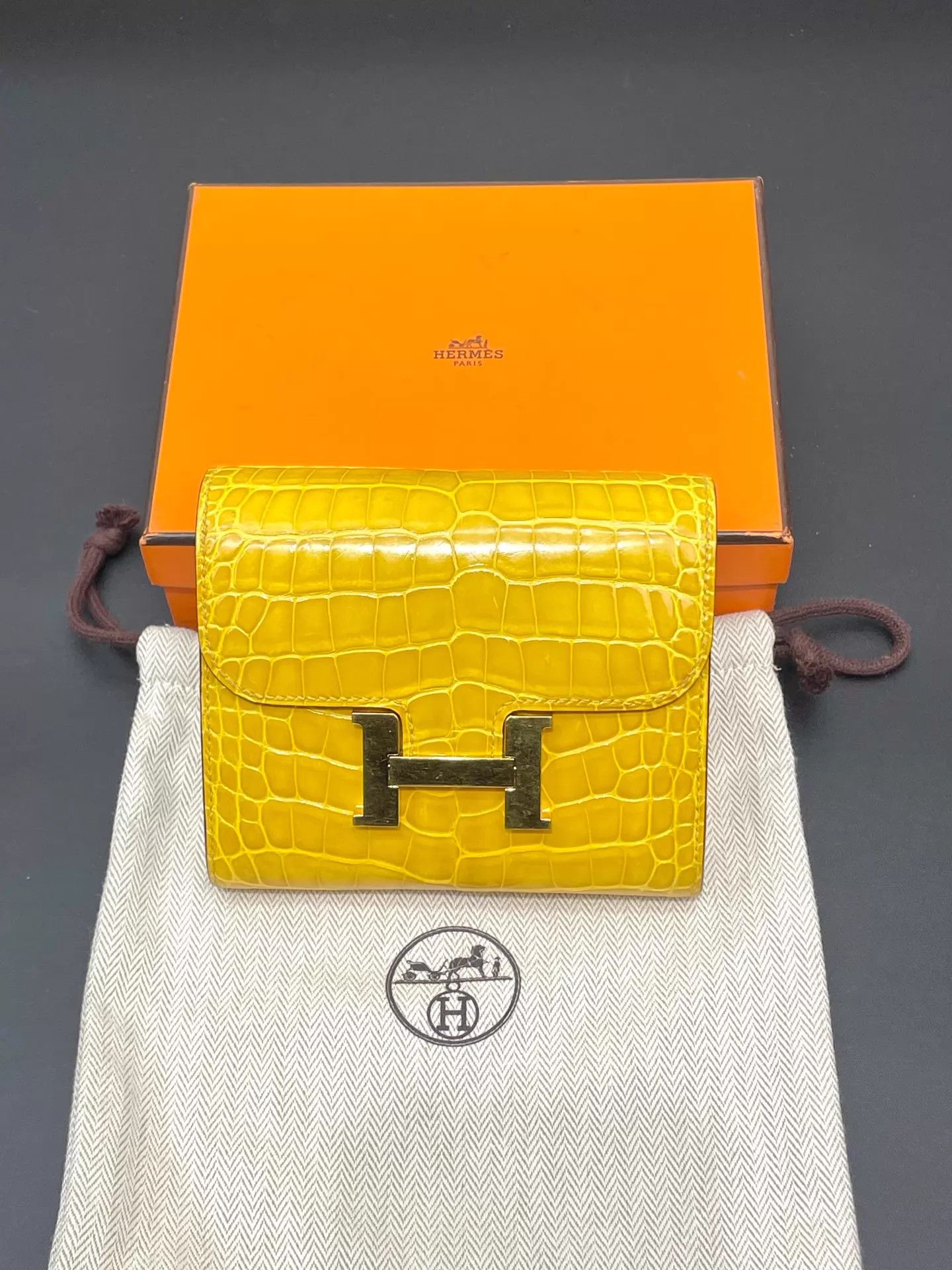 Hermes Hermès Constance Short Wallet Glossy Croc Gold D 97 New Size ONE SIZE - 1 Thumbnail
