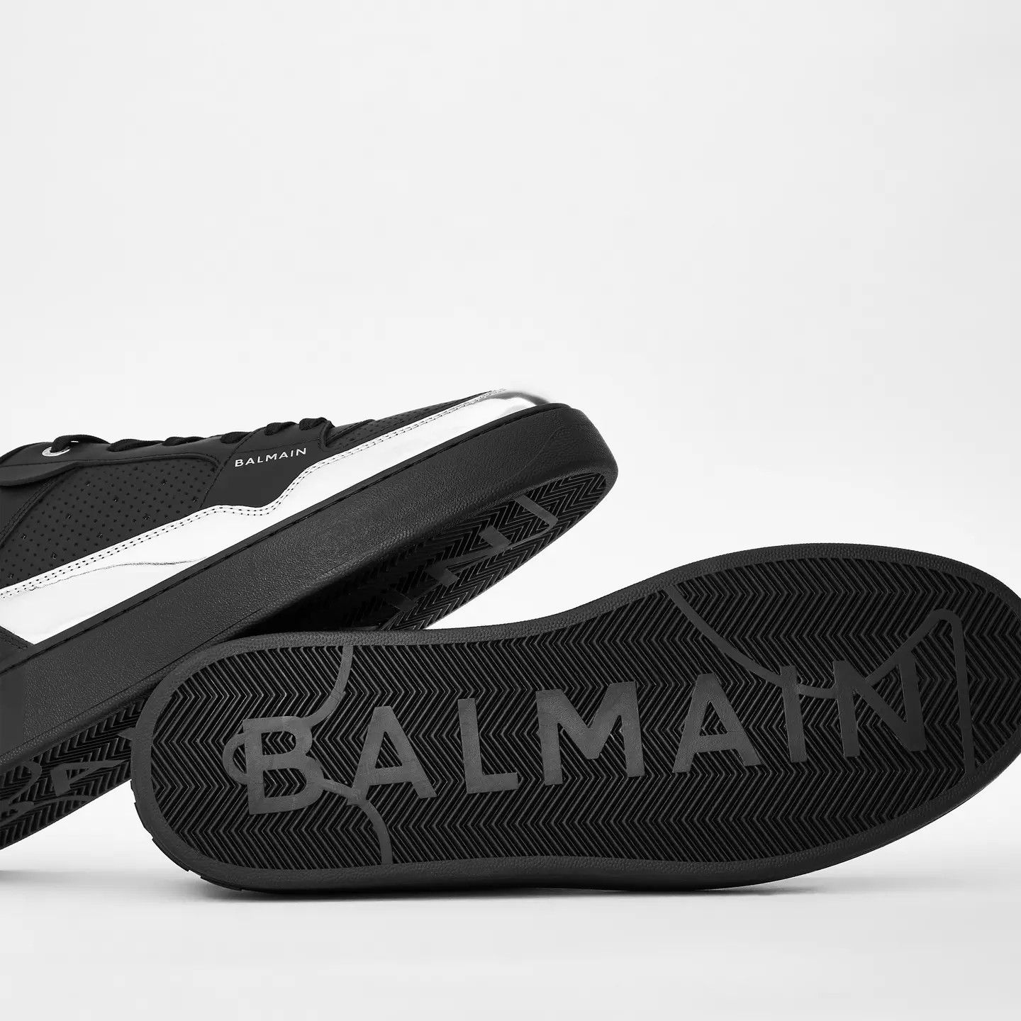 Balmain o1g2r1mq0426 B Court Flip Low-Top Trainers in Black/Silver Size US 9 / EU 42 - 4 Thumbnail