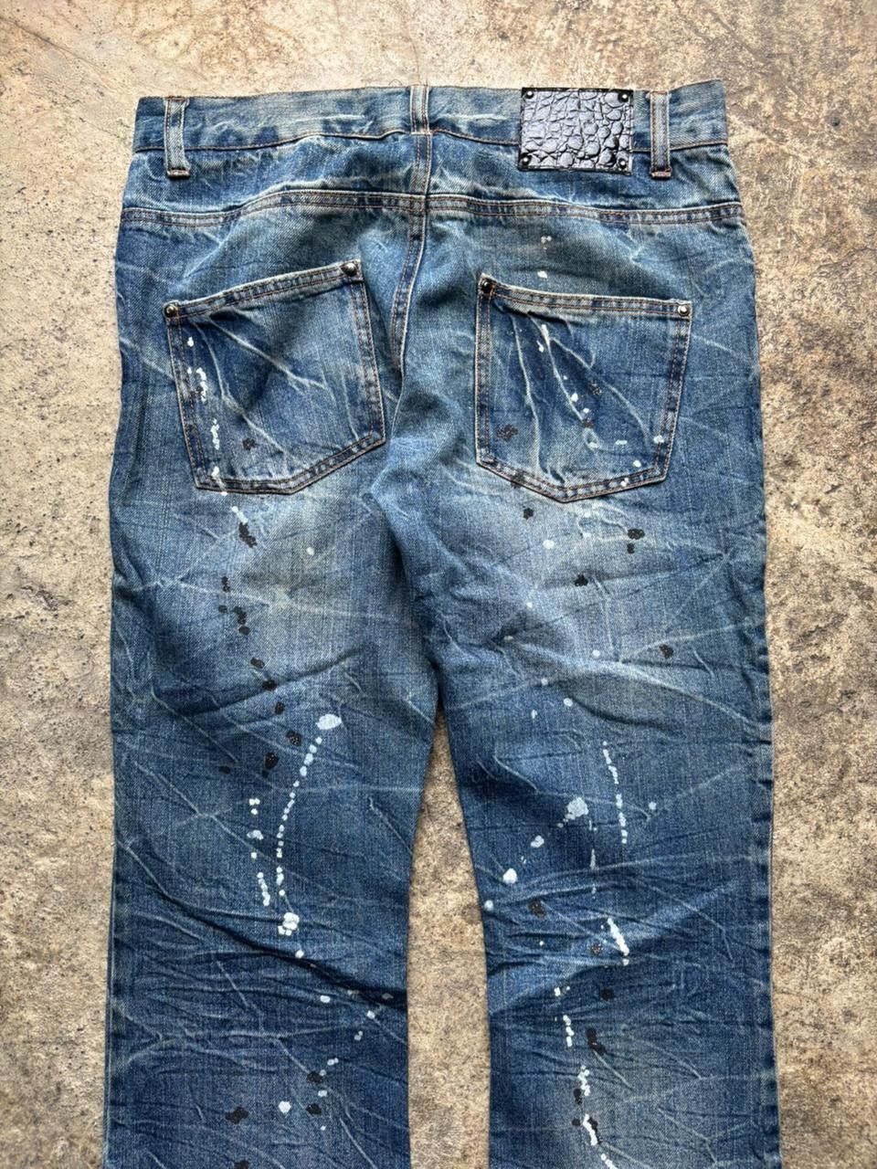 Japanese Brand 2000s Lowbox Paint Splatter Distressed Bootcut Jeans Size US 30 / EU 46 - 8 Thumbnail