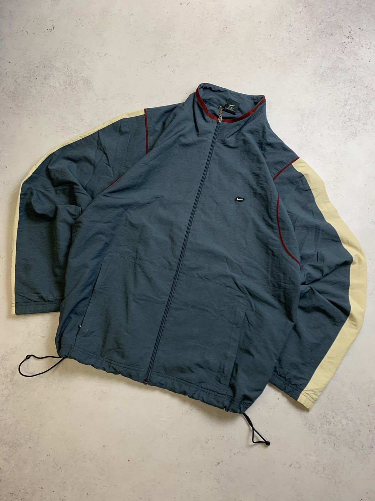 Nike Vintage Nike TN Nylon Olympic Boxy Jacket Y2K L Size US L / EU 52-54 / 3 - 2 Thumbnail