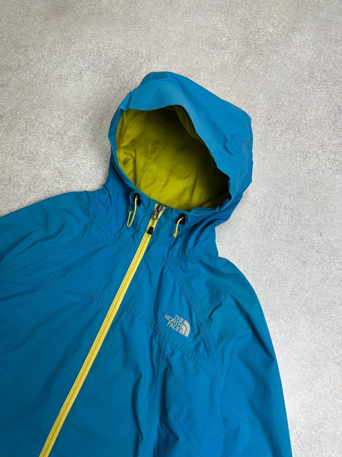 The North Face Vintage The North Face Hyvent Womans Jacket L Size L / US 10 / IT 46 - 3 Thumbnail