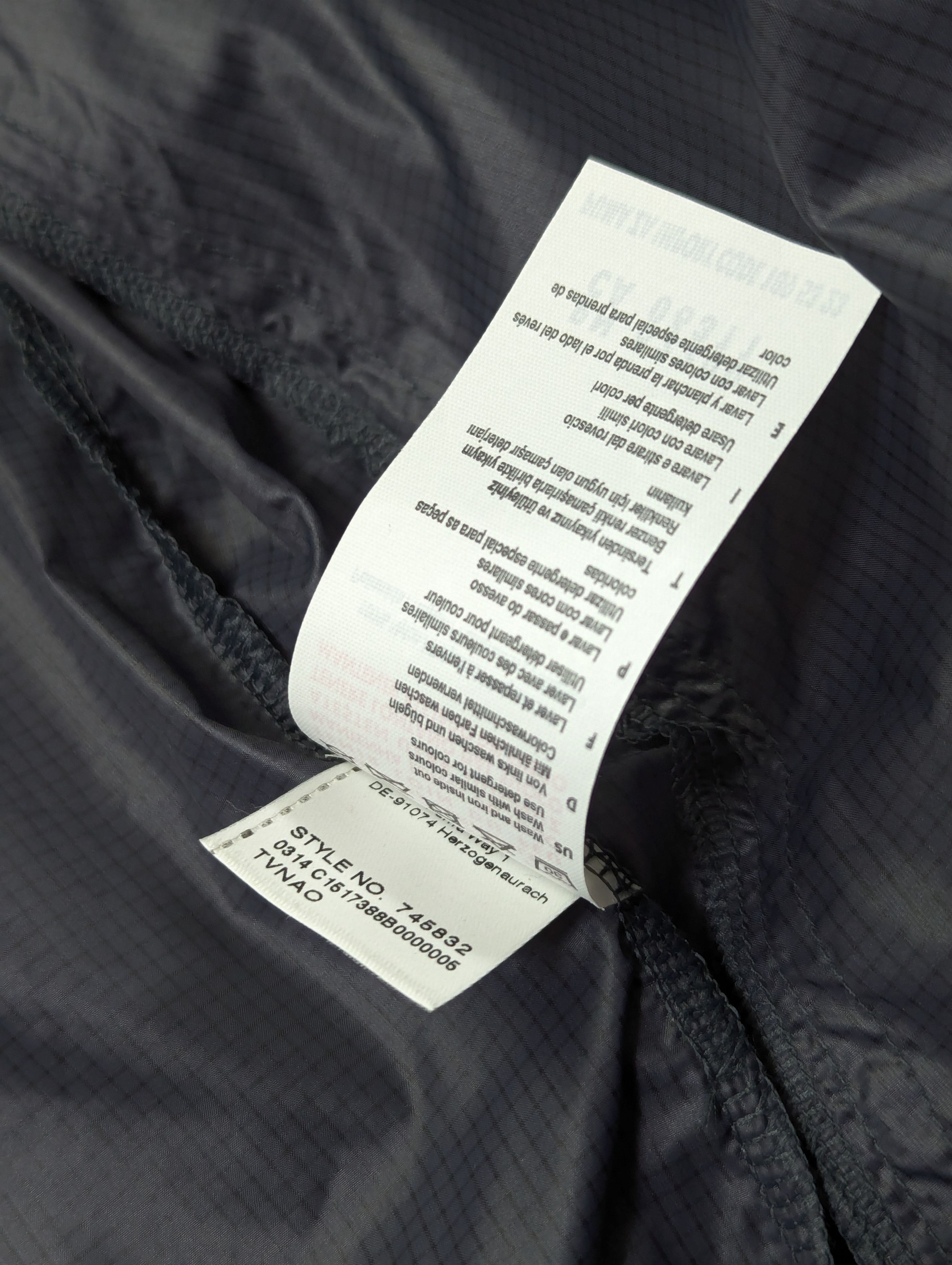 Puma Puma BVB Borussia Dortmund Windbreaker raincoat light jacket Size US M / EU 48-50 / 2 - 12 Thumbnail