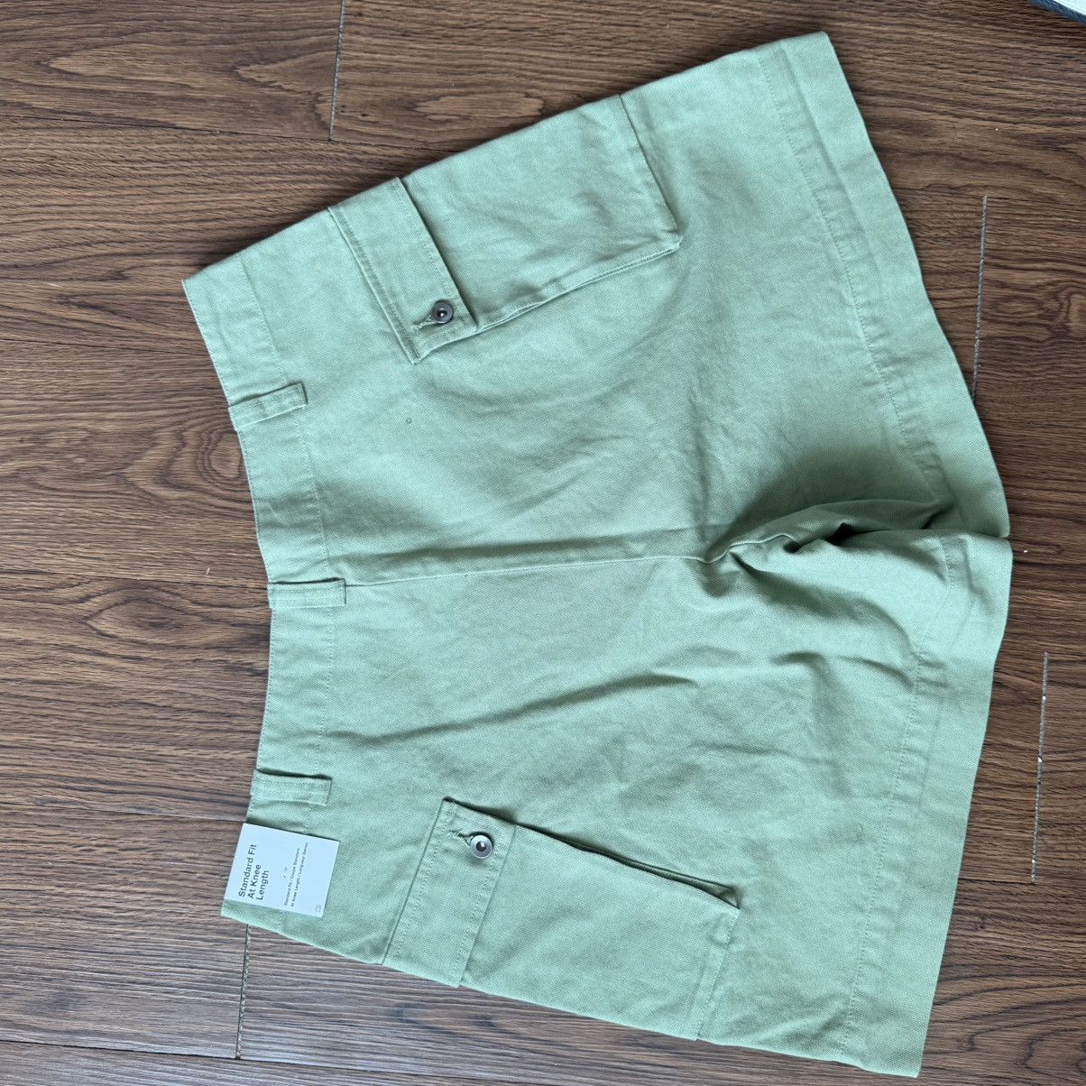 Nike Nike Cargo Shorts Men Size US 34 / EU 50 - 3 Thumbnail