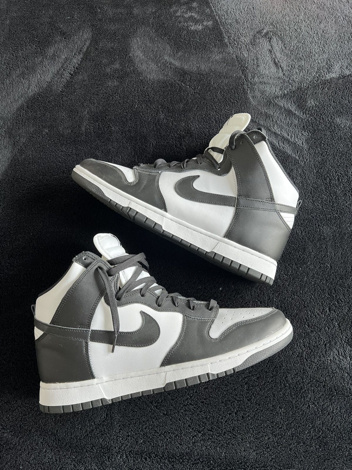 Nike Nike Dunk High (Panda) Size US 13 / EU 46 - 1 Thumbnail