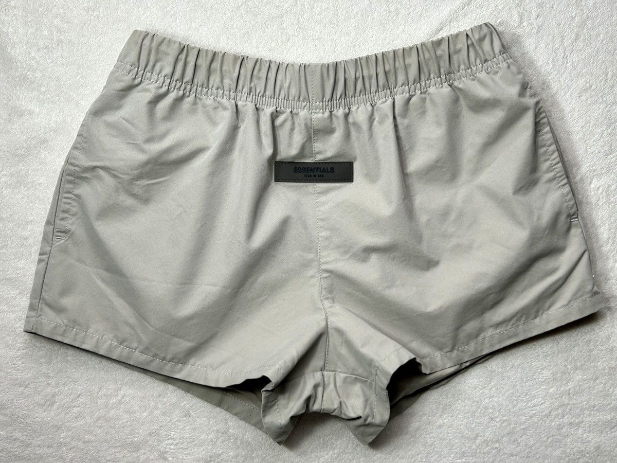 Fear of God Essentials Cotton Blend Dock Shorts size S
