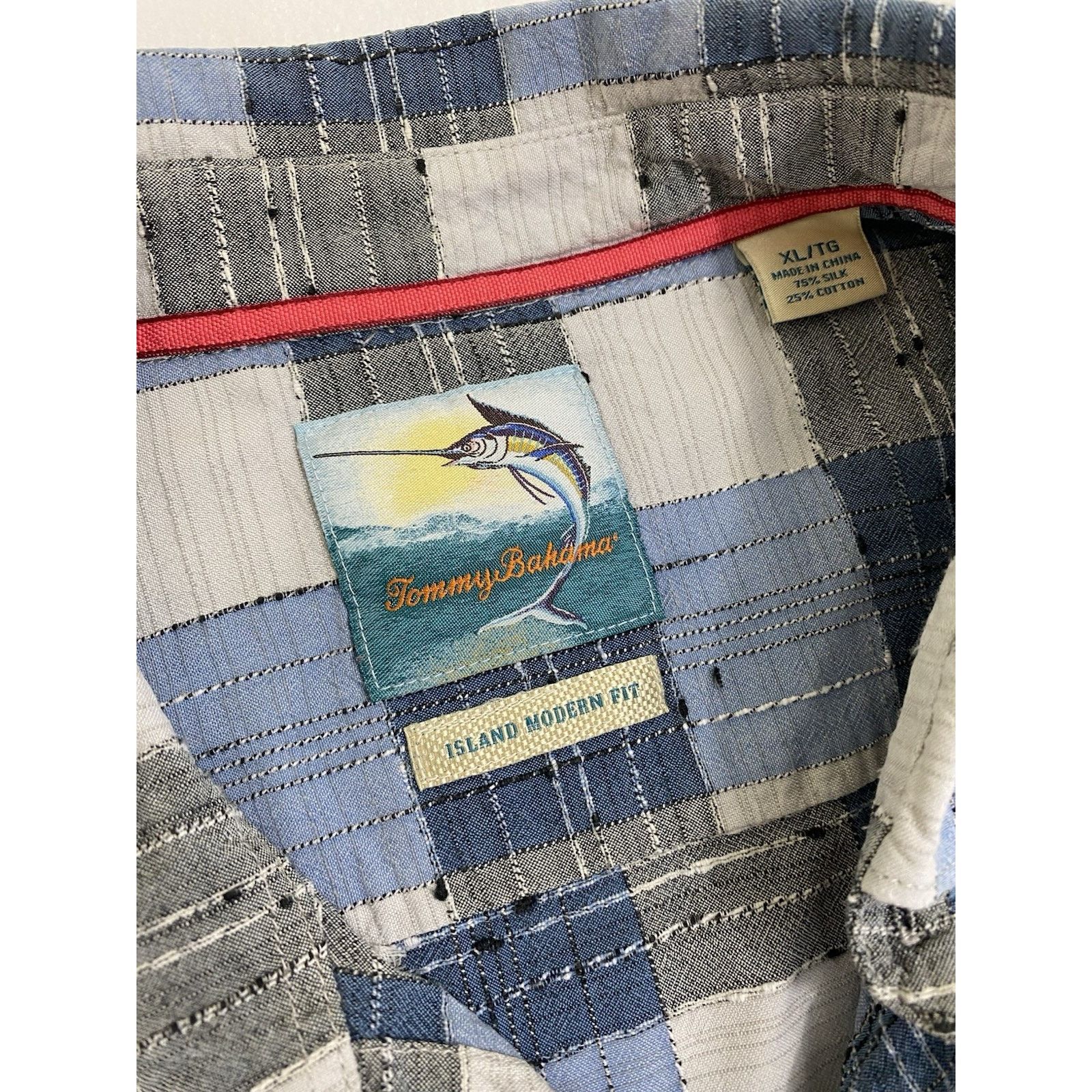 Tommy Bahama Tommy Bahama Short-sleeve Check Plaid Button Shirt Men's XL Size US XL / EU 56 / 4 - 2 Thumbnail