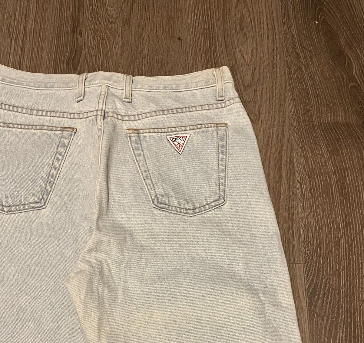 Guess × Vintage Vintage 90s Guess Light wash Denim Size US 32 / EU 48 - 3 Thumbnail
