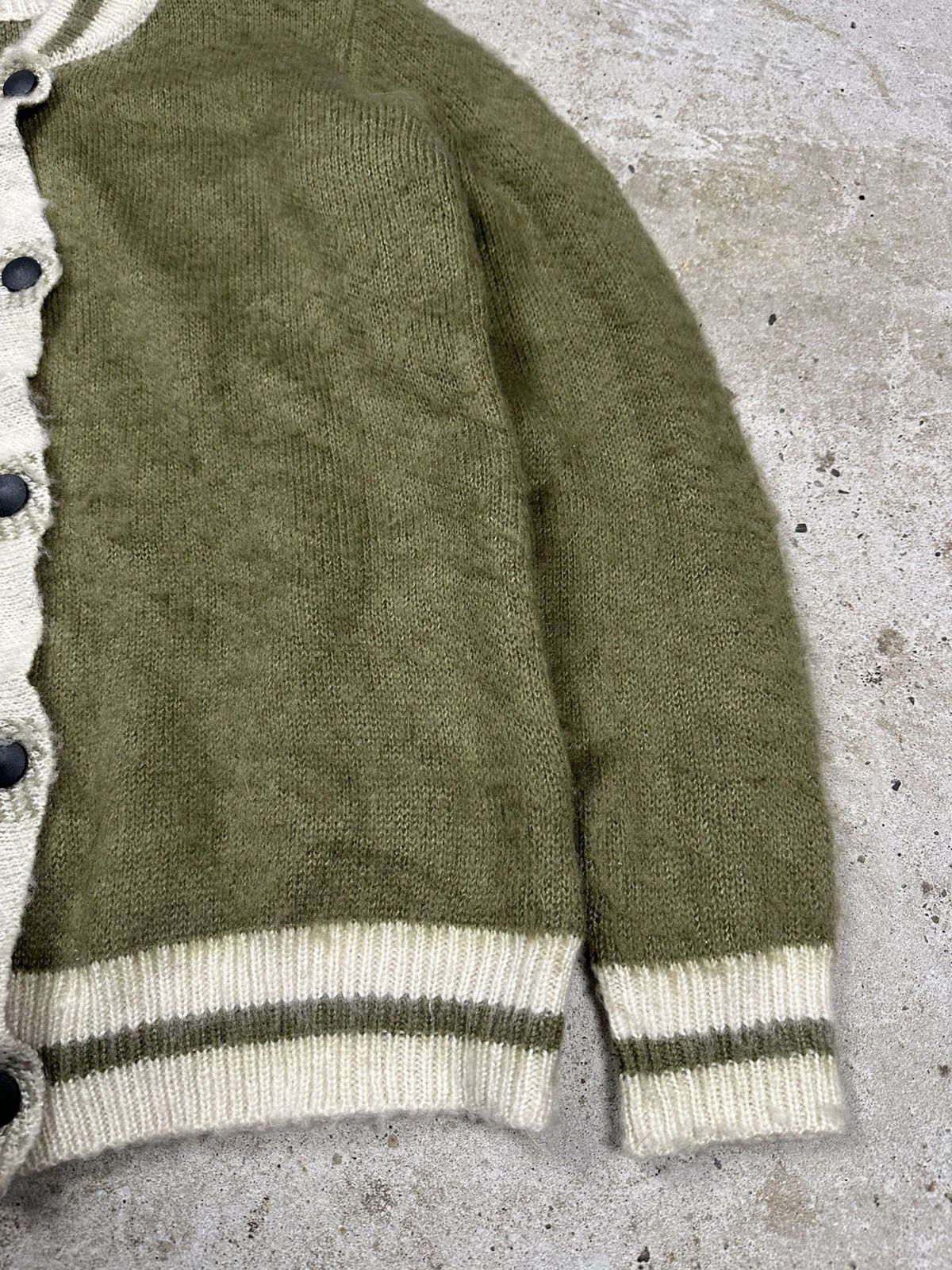 Japanese Brand × Vintage Vintage Y2K Wool & Mohair Olive Cardigan Sweater Knit Size US M / EU 48-50 / 2 - 6 Thumbnail