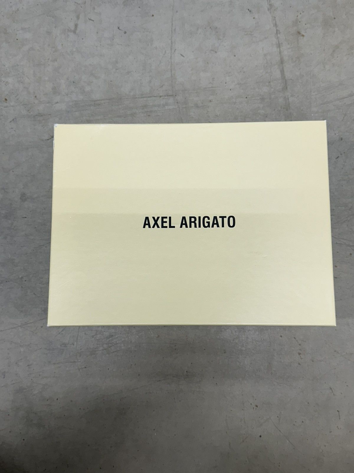 Axel Arigato Axel Arigato Area Lo Sneaker Size US 8.5 / EU 41-42 - 2 Thumbnail