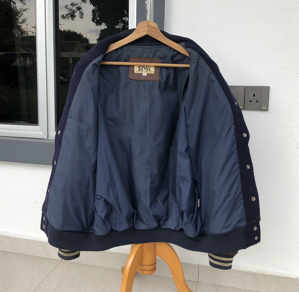 Japanese Brand Vintage C.U.F Staff Team Wool Leather Sleeve Varsity Jacket Size US M / EU 48-50 / 2 - 8 Thumbnail