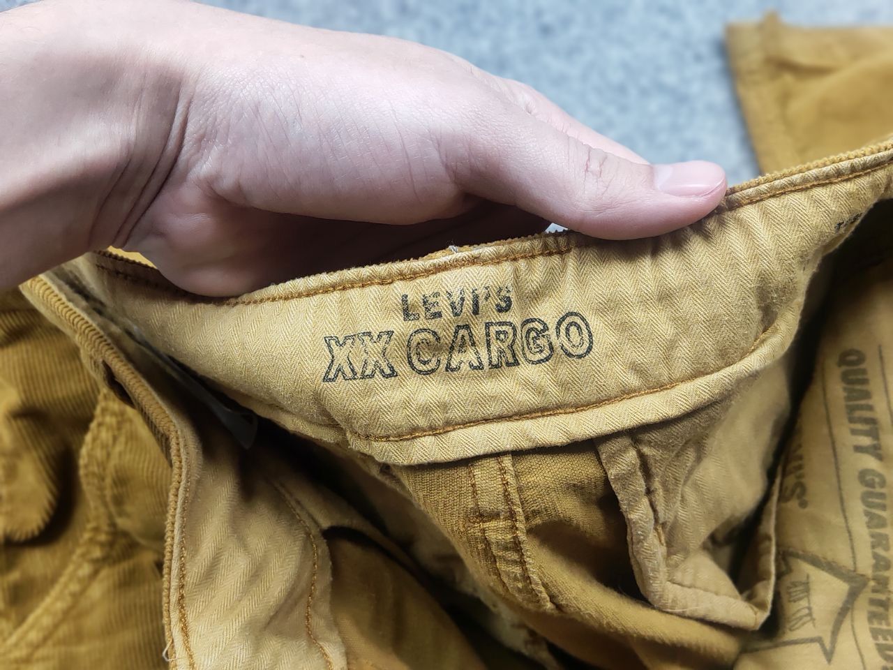 Levi's Levis xx Cargo Corduroy Trouser Brown Pants Vintage Style Size US 32 / EU 48 - 15 Thumbnail