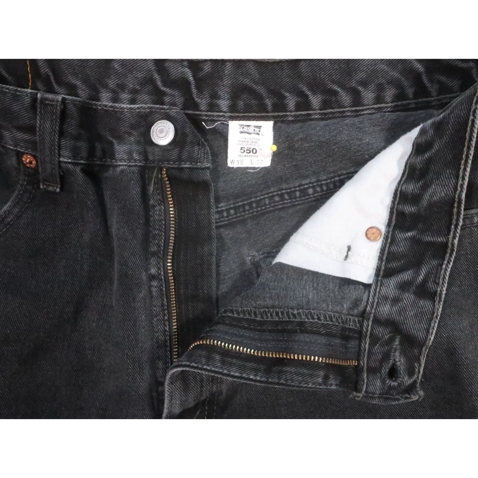 Levi's VINTAGE Levi's Jeans 550 36x32 Black Relaxed Tapered Denim 5-Pocket Zip Canada Mens Size US 36 / EU 52 - 3 Thumbnail