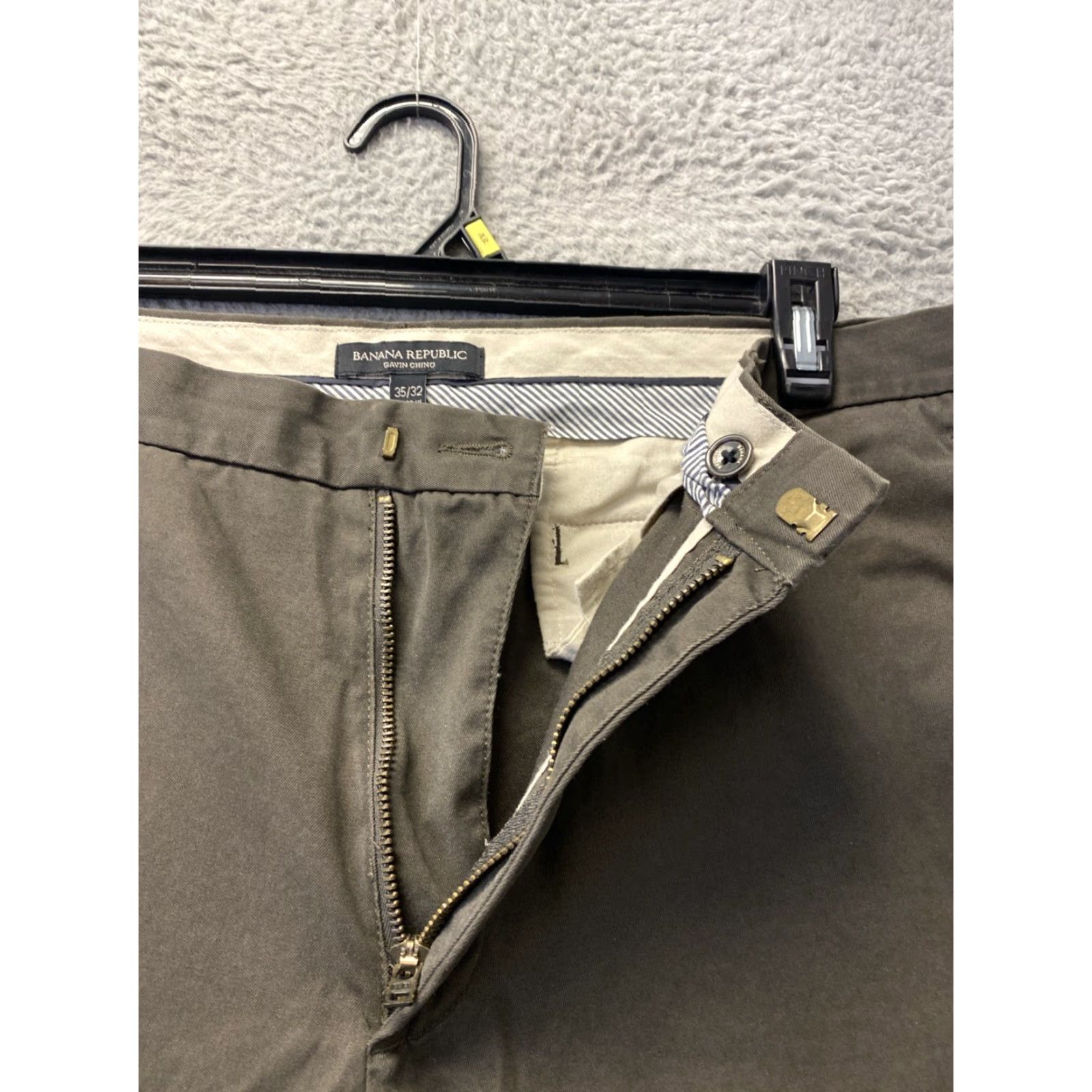 Banana Republic Banana Republic Gavin Chino Pants Men’s 35x32 Slim Dark Sage Cotton /0554 Size US 35 - 3 Thumbnail