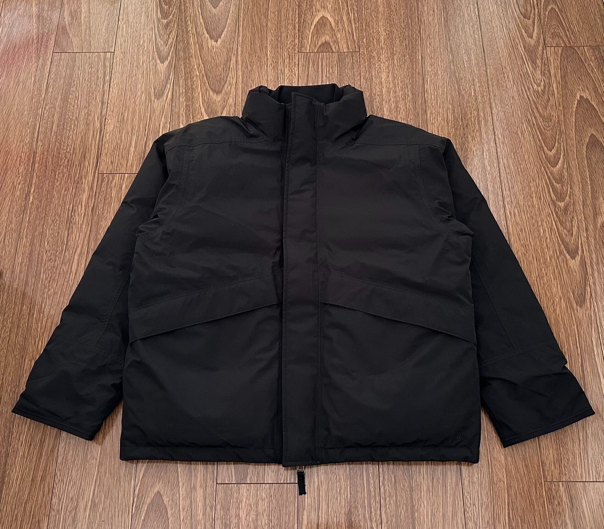 Nanamica Nanamica Gore-Tex Short Down Jacket Size US M / EU 48-50 / 2 - 1 Thumbnail