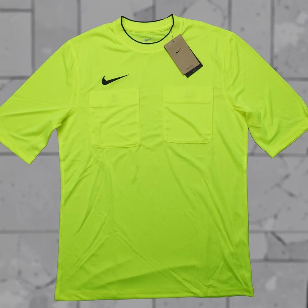 Nike Nike Dri-Fit Referee Pocket Shirt Slim Fit Men's L SS Safety Yellow Nike Dri-FIT DH8024-702 Size US L / EU 52-54 / 3 - 1 Thumbnail
