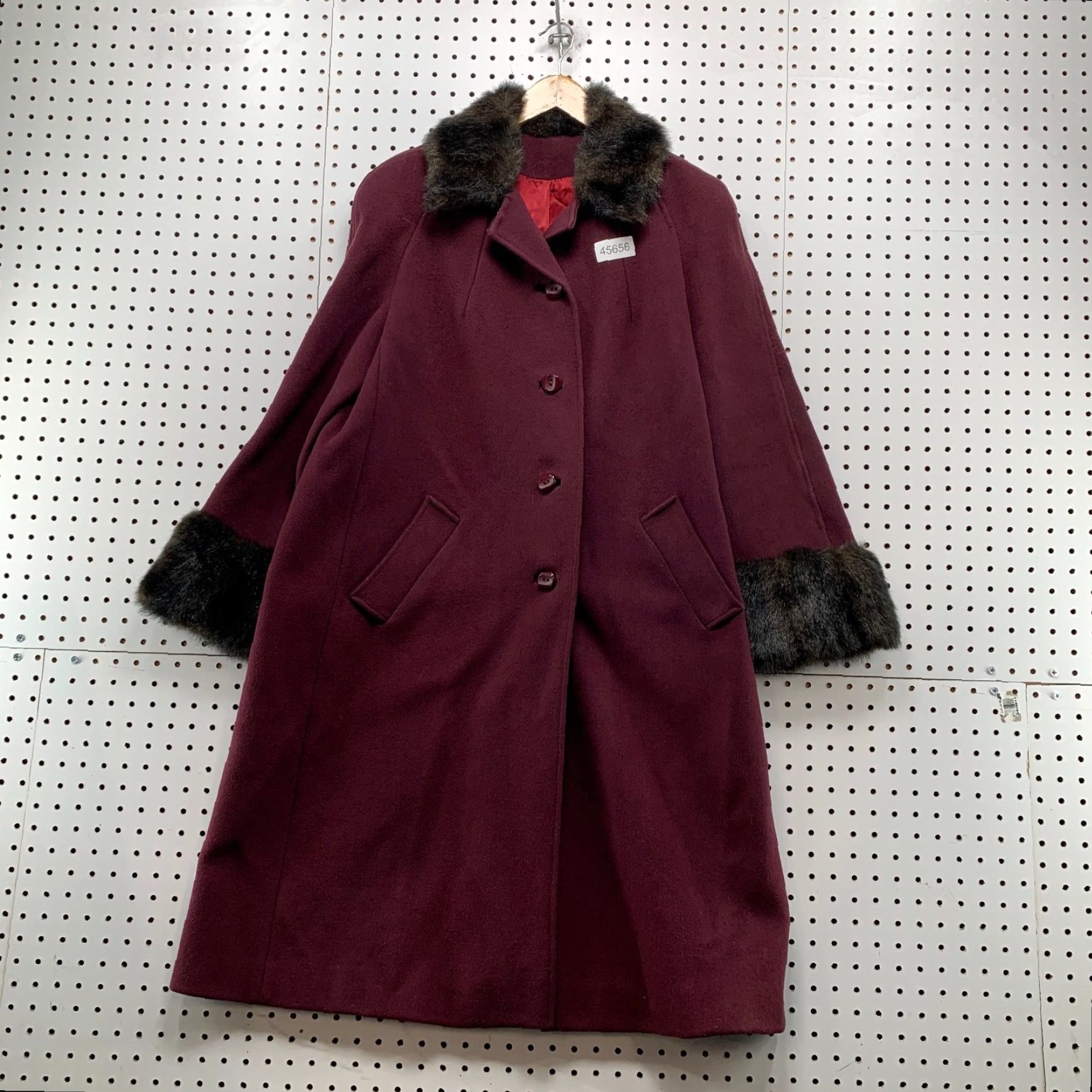 Vintage VINTAGE Forstmann Coat Womens XL Maroon 100% Wool Faux Fur Trim Overcoat Trench Long Sleeve Dry Clean Only Size XL / US 12-14 / IT 48-50 - 5 Thumbnail