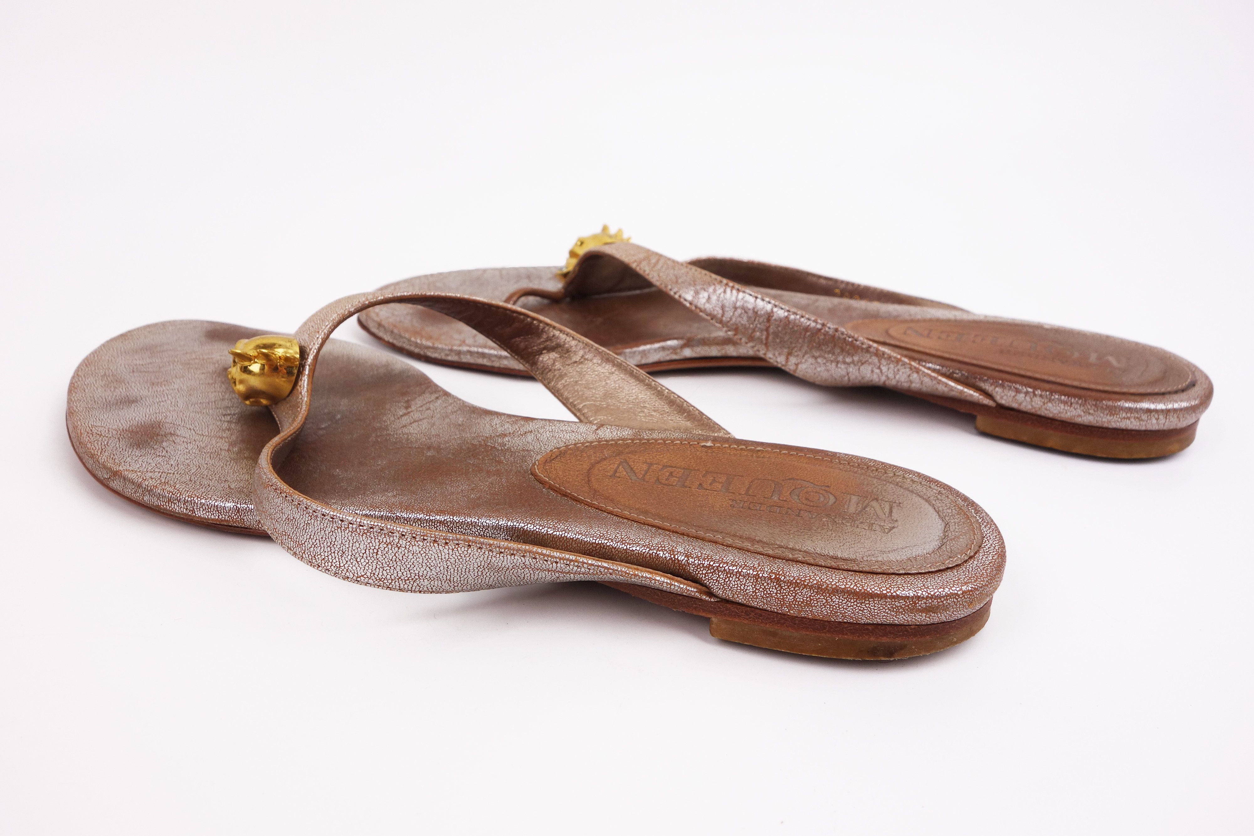 Alexander McQueen McQueen Skull Thong Sandals Flip Flop Crystals Leather 8 Size US 8 / IT 38 - 3 Thumbnail
