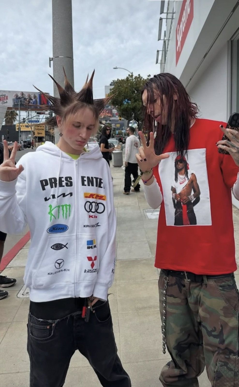 Supreme Supreme x Playboi carti white photo tee Size US S / EU 44-46 / 1 - 3 Thumbnail