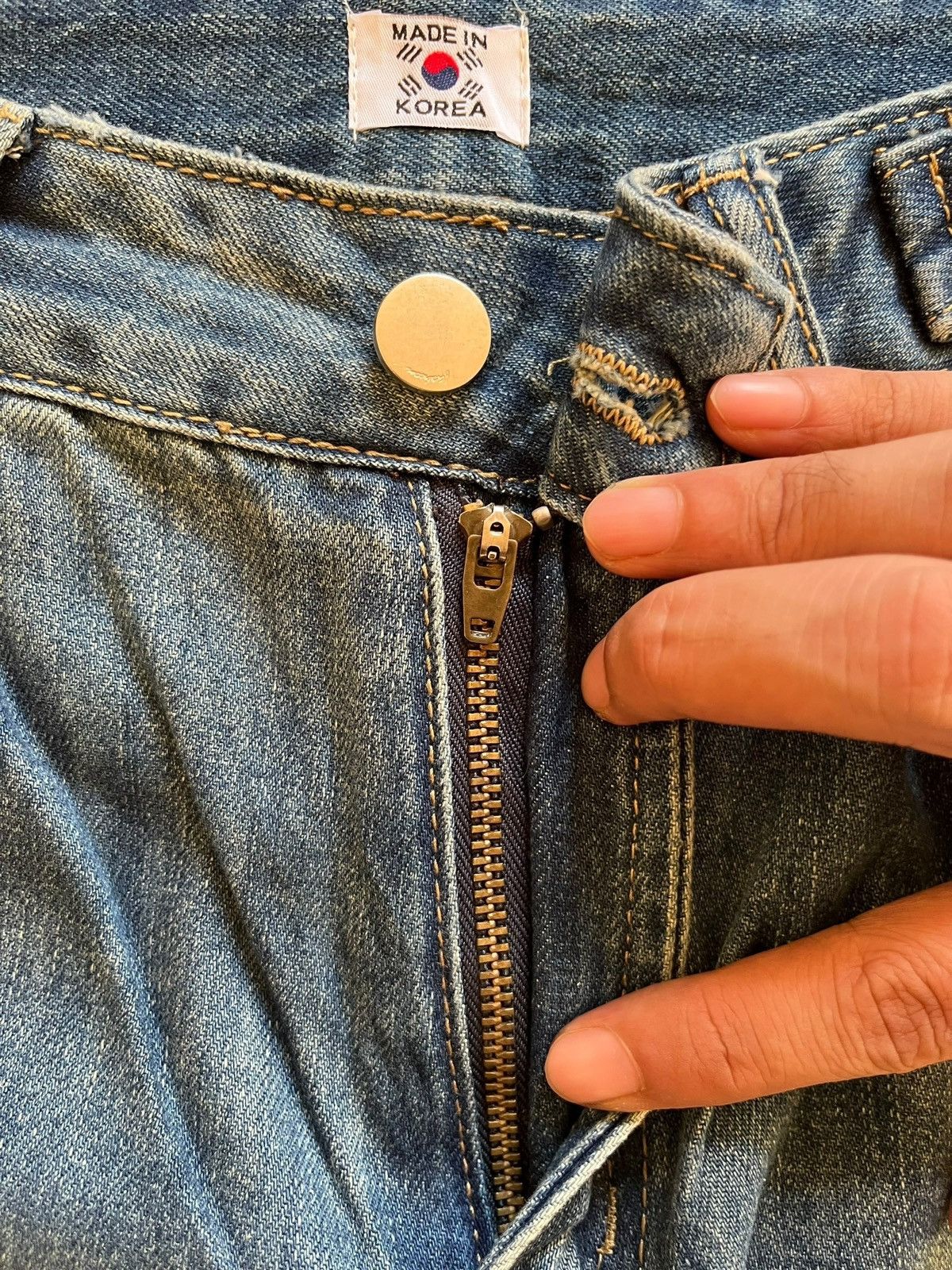 Japanese Brand Vintage Japanese Brand Distressed Blue Denim Baggy Denim Size US 29 - 3 Thumbnail