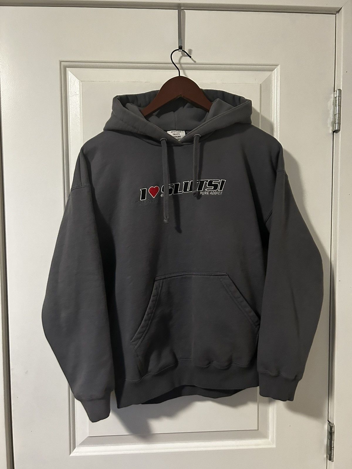 Vetements Vetements skull metal logo hoodie | Grailed