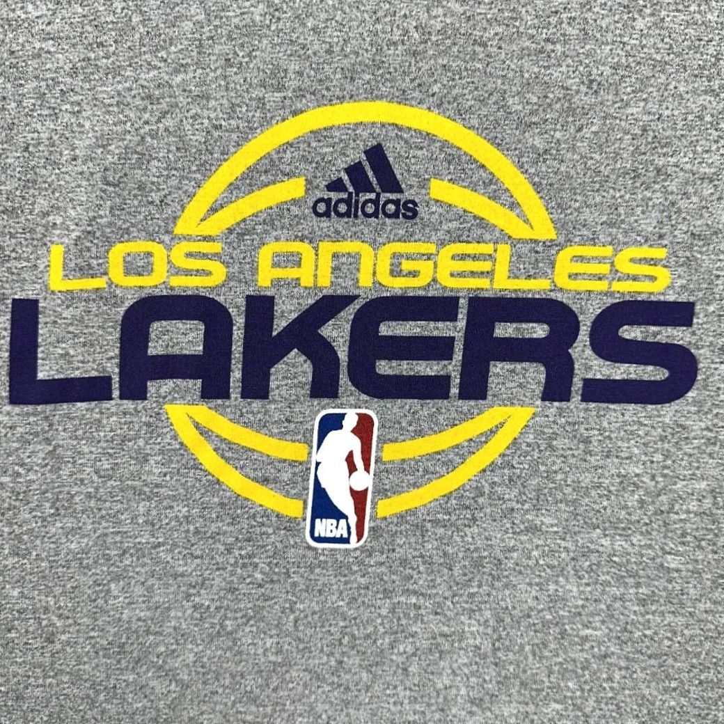 Adidas adidas Los Angeles Lakers T-Shirt Men 2XL Grey Short Sleeve Crew Neck Shirt Size US XXL / EU 58 / 5 - 5 Thumbnail