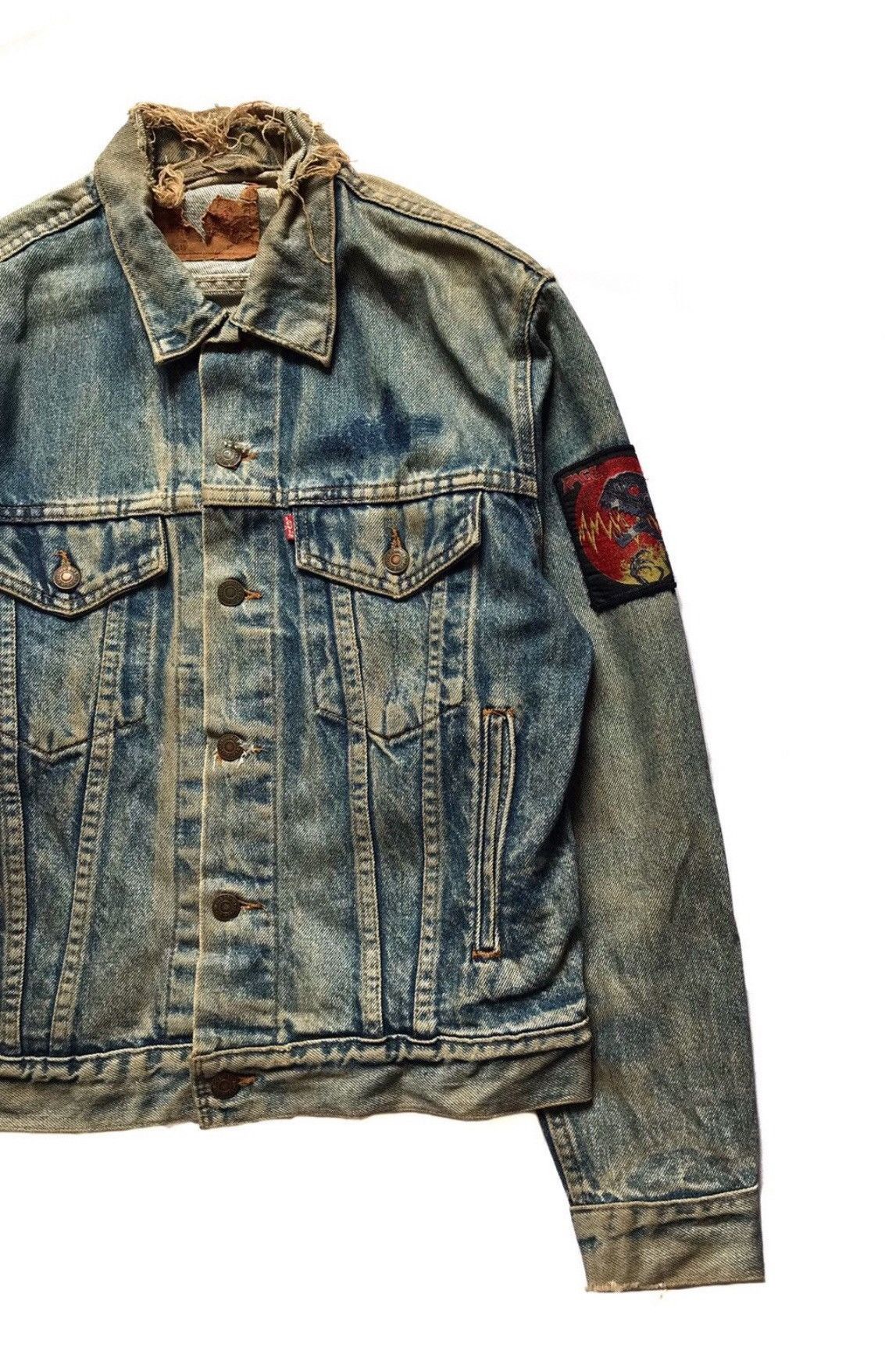 Levi's Vintage Clothing TRUCKER LEVIS BUTTON 715 DISTRESSED DENIM JACKET Size US M / EU 48-50 / 2 - 3 Thumbnail