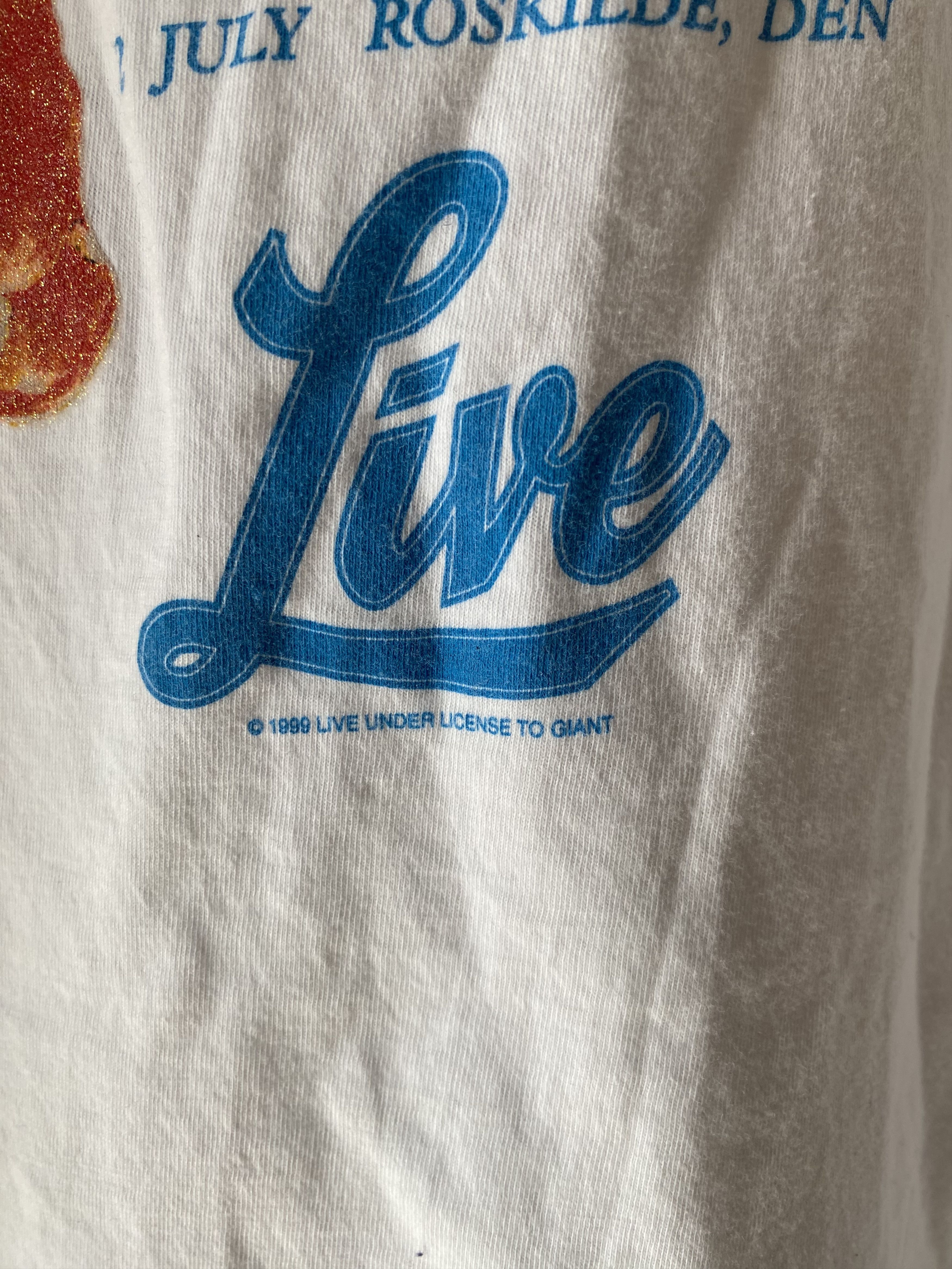 Vintage Vintage Live Band Tour T-Shirt 2000 Distance To Here Size XL Size US XL / EU 56 / 4 - 5 Thumbnail