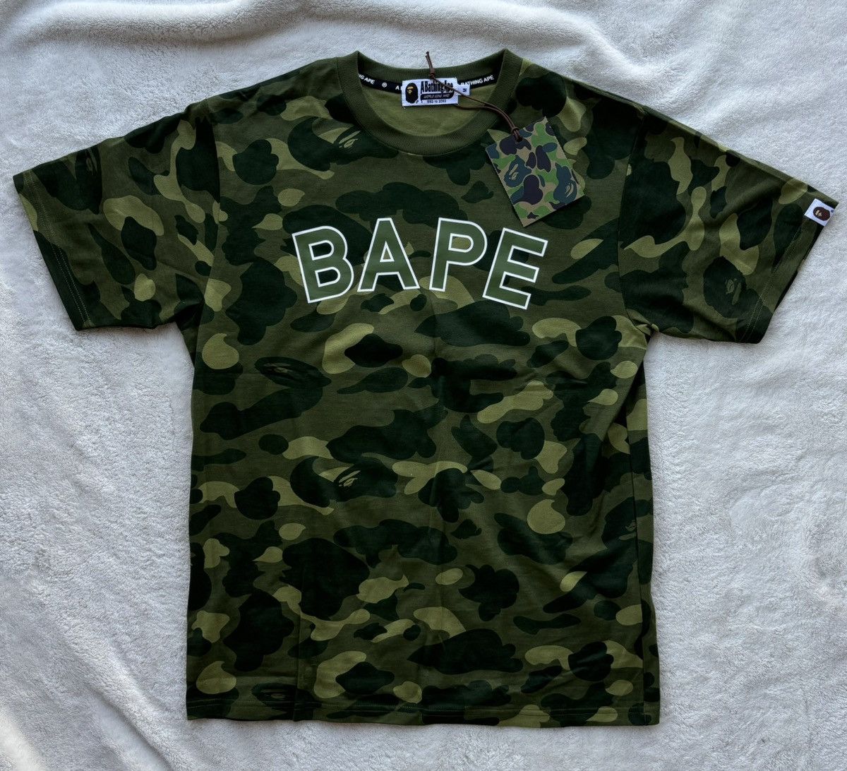 Bape Bape Green Camo Spellout Logo Tee Size US M / EU 48-50 / 2 - 1 Thumbnail