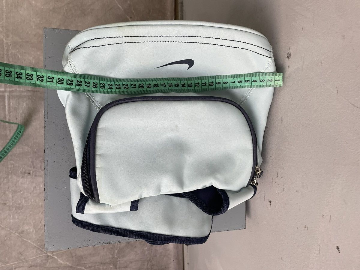 Nike Nike retro swoosh y2k messenger bag hype Size ONE SIZE - 10 Thumbnail