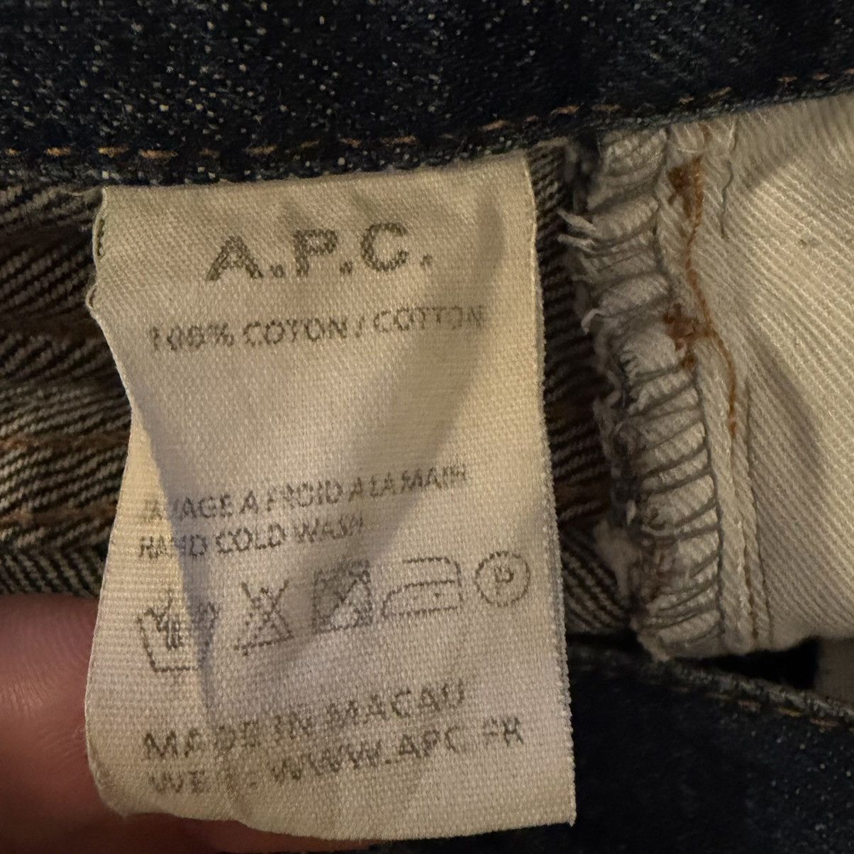 A.P.C. A.P.C. Petit Standard Jean Distressed Japanese Selvedge Size US 27 - 8 Thumbnail