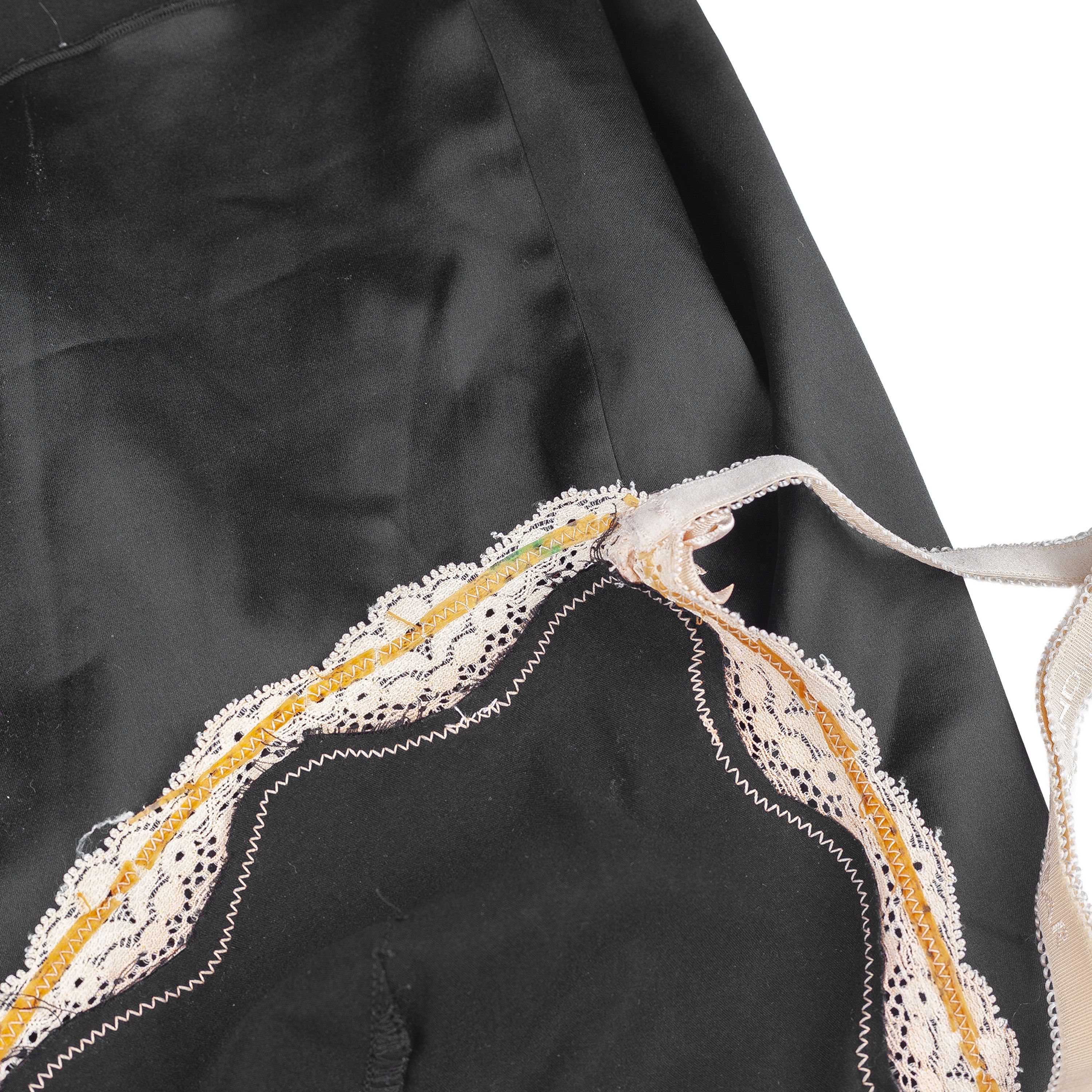 Dolce & Gabbana Dolce & Gabbana Vintage Black Lace Top Size L / US 10 / IT 46 - 4 Thumbnail