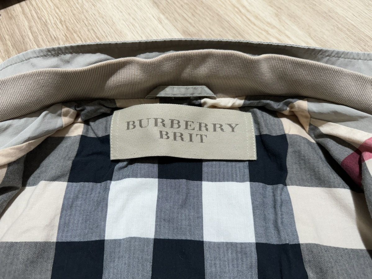 Burberry Burberry Brit nova check bomber jacket Size L Size US L / EU 52-54 / 3 - 5 Thumbnail