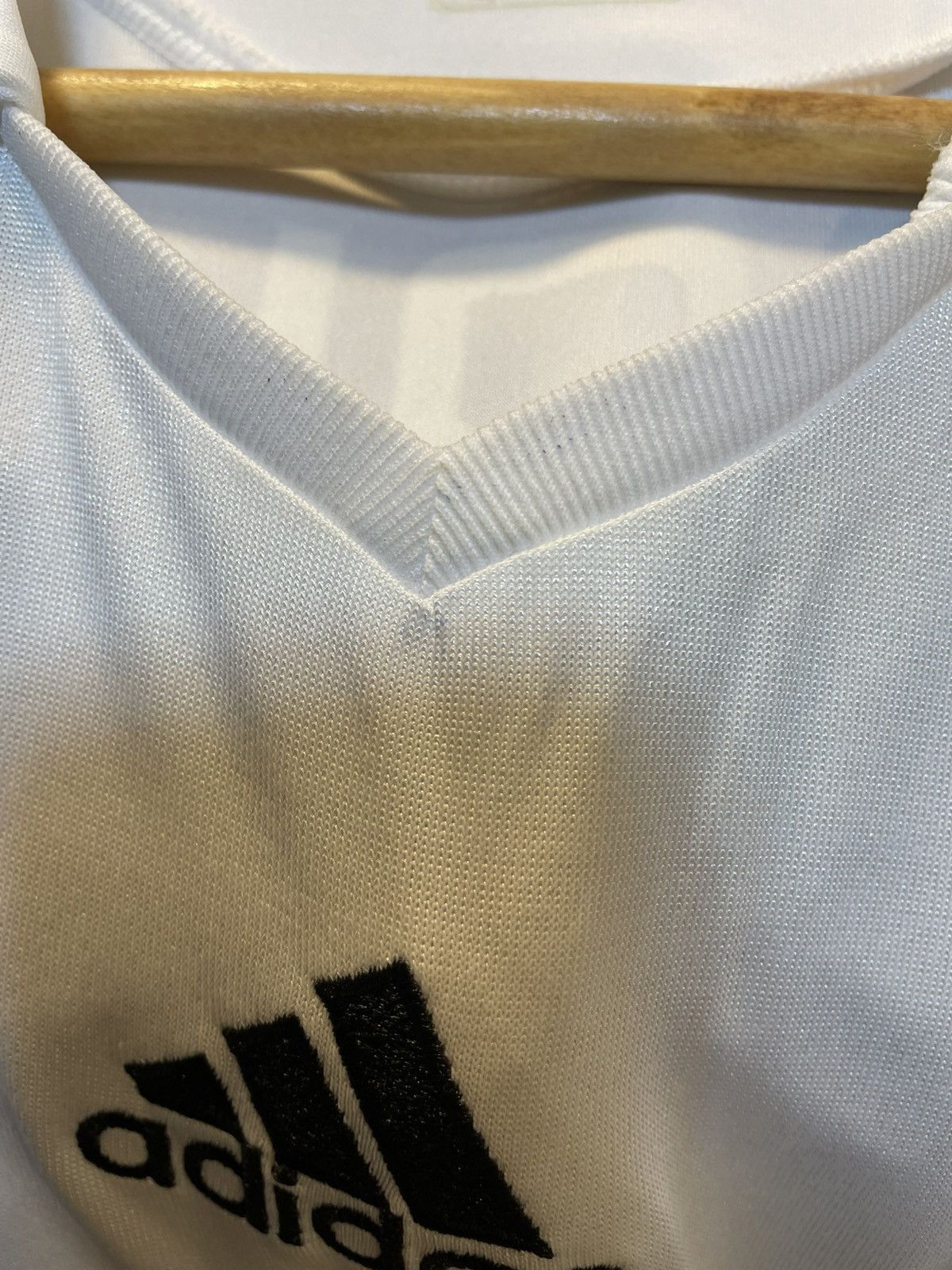 Adidas × Vintage 2009 Real Madrid CR7 Home Kit Size US L / EU 52-54 / 3 - 9 Thumbnail