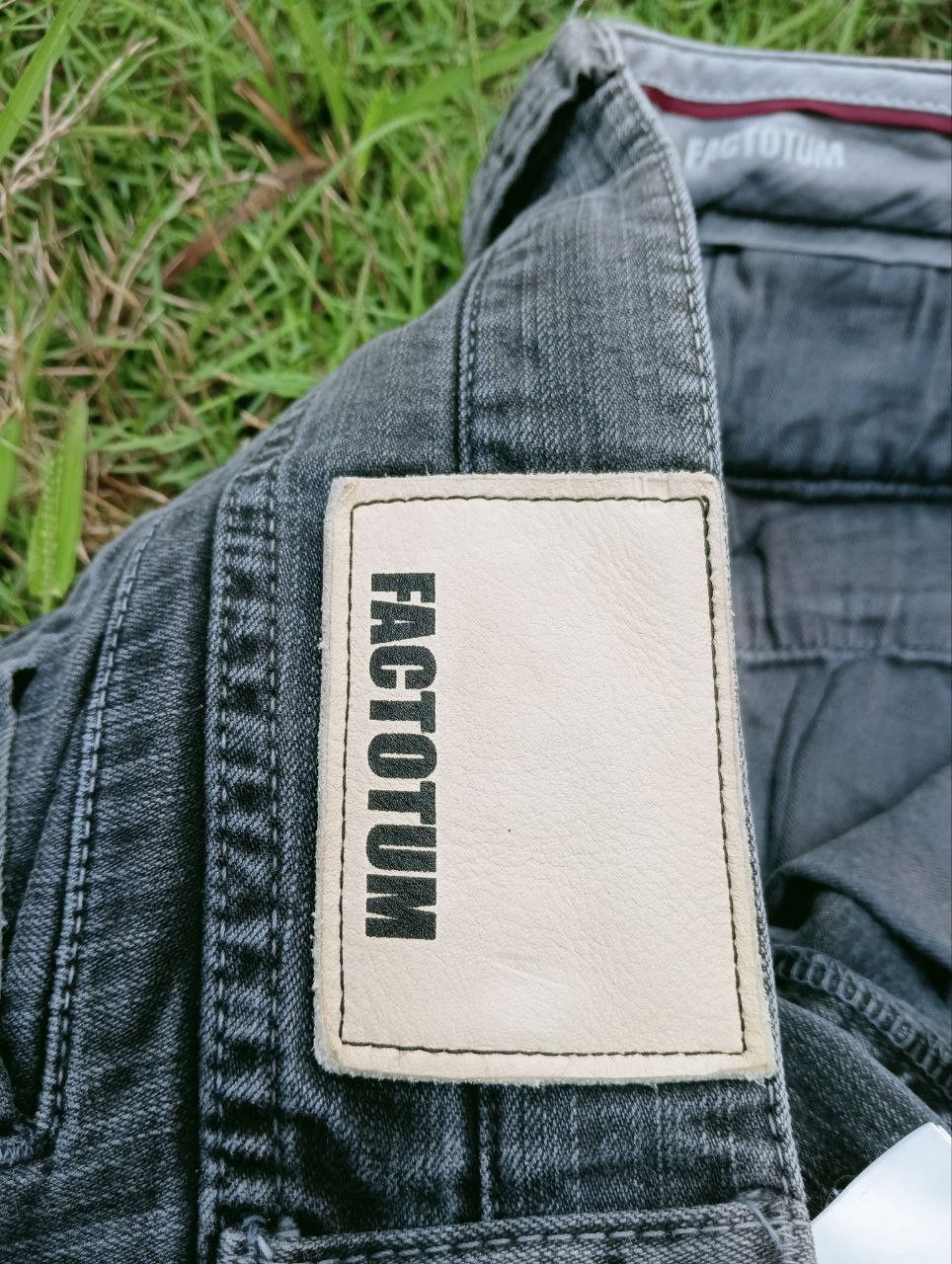 FACTOTUM JAPANESE FACTOTUM MULTIPOCKET CARGO JEANS PANTS Size US 31 - 8 Thumbnail