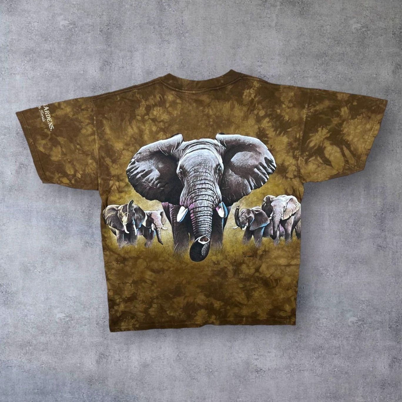 Habitat Vintage Habitat Busch Gardens Elephant Nature Wildlife Tie Dye T-Shirt XL Men Brown Graphic 90s N/A Size US XL / EU 56 / 4 - 3 Thumbnail
