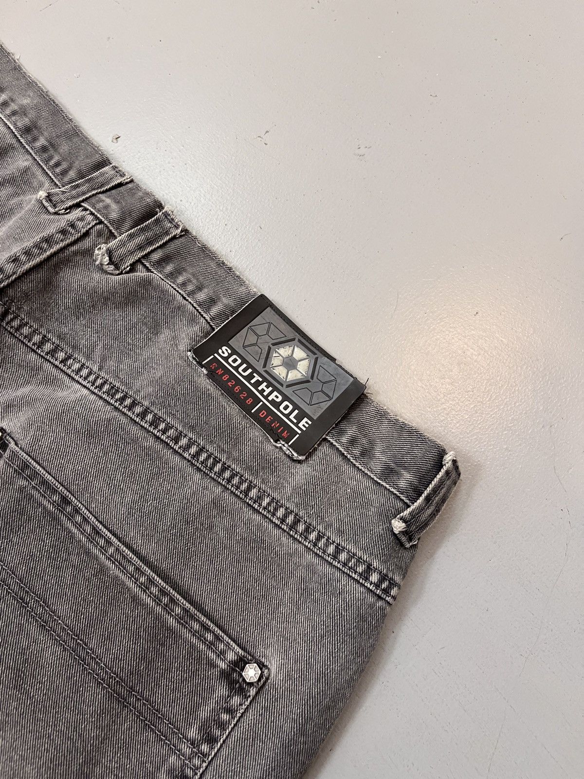 JNCO × Southpole Crazy vintage southpole baggy skater jort Size US 42 / EU 58 - 2 Thumbnail