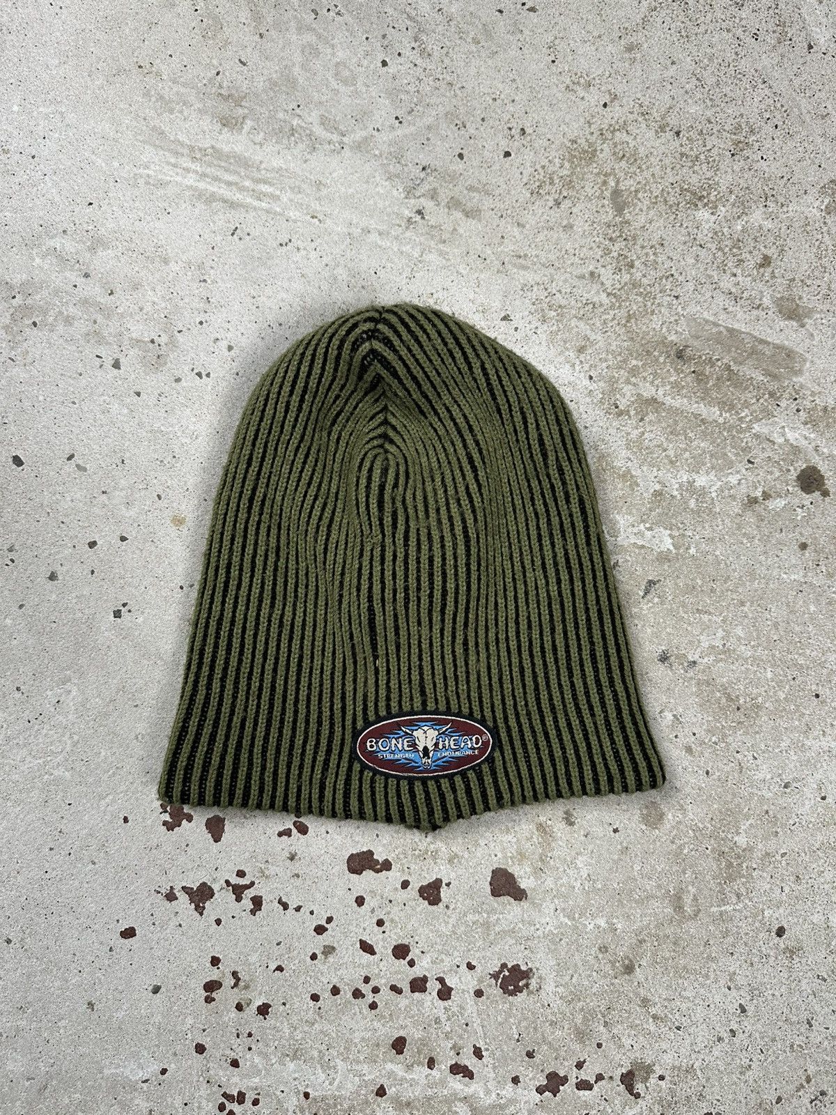 Vintage Vintage Y2K Bone Head Skate Big Beanie Cap Size ONE SIZE - 1 Thumbnail