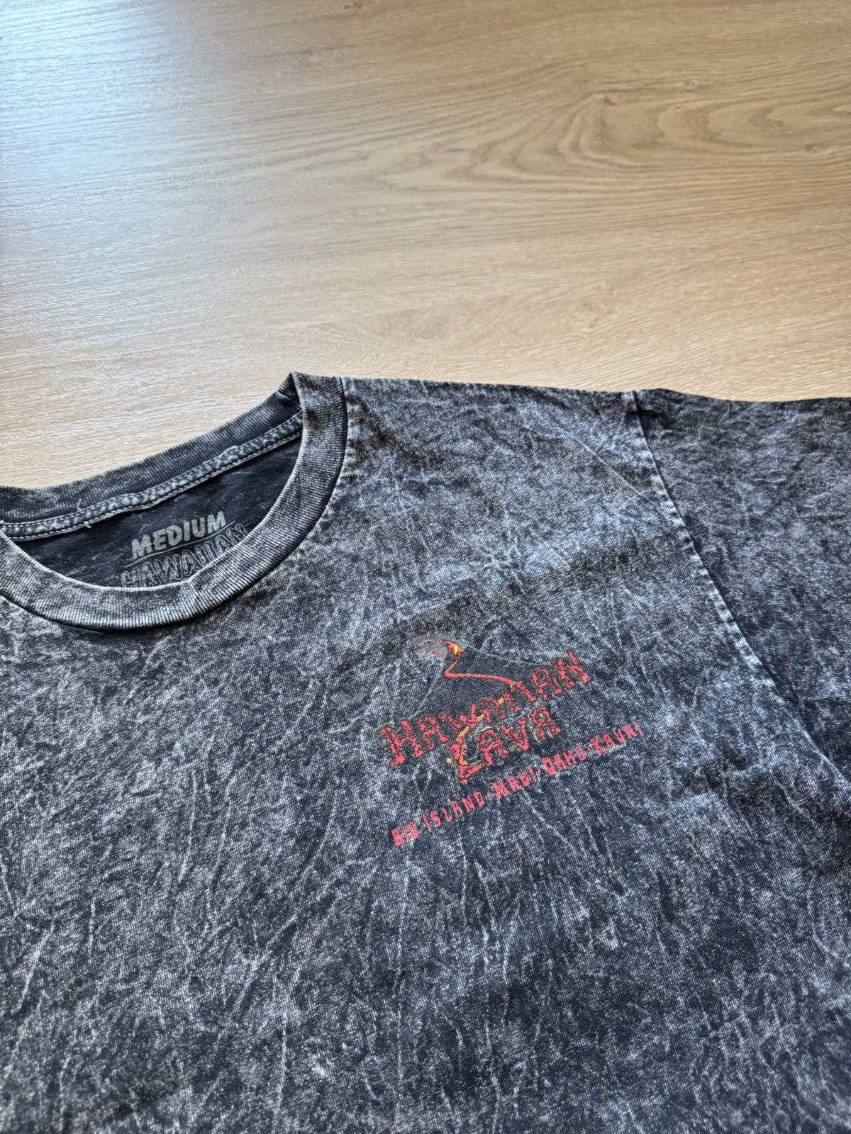 Japanese Brand Hawaiian Lava Dirt All Over Print Made In Hawaii T-Shirt Size US M / EU 48-50 / 2 - 2 Thumbnail