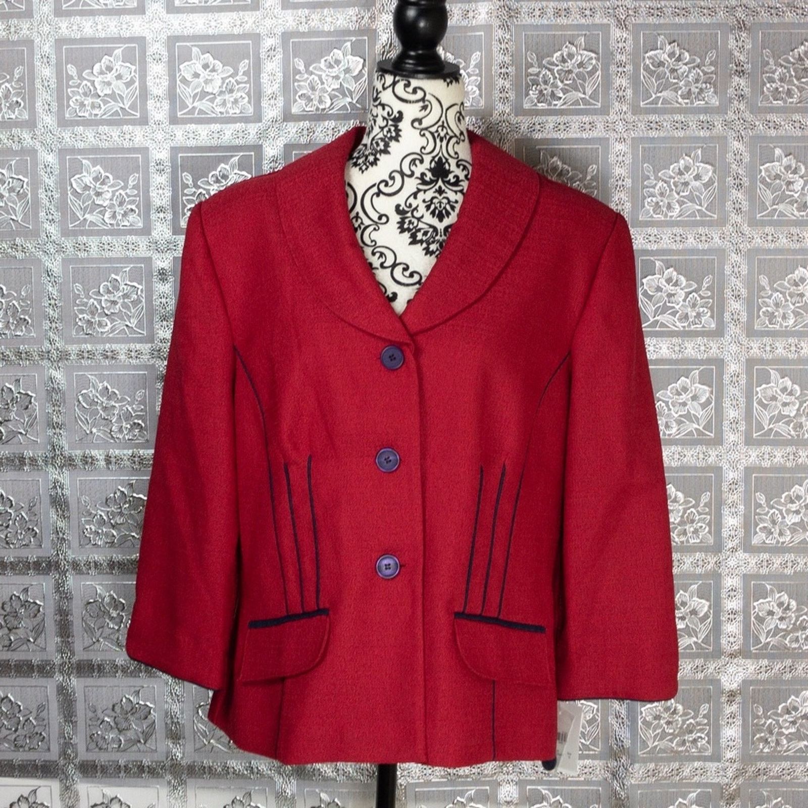 Other NWT Sag Harbor Button Front Elegant Jacket Size 16 Size XXL / US 16-18 / IT 52-54 - 1 Thumbnail