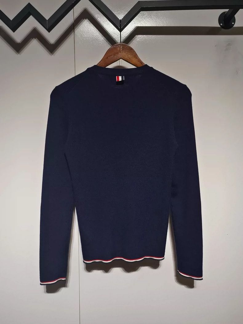 Thom Browne Thom Browne Knitted sweater in wool Size US L / EU 52-54 / 3 - 2 Thumbnail