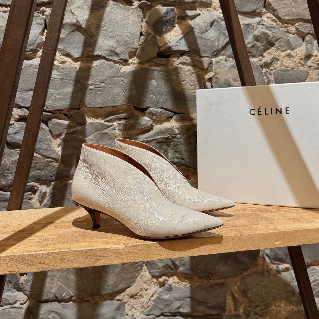 Celine Céline Ivory Patent Leather Kitten Ankle Boots Size US 5 / IT 35 - 1 Thumbnail