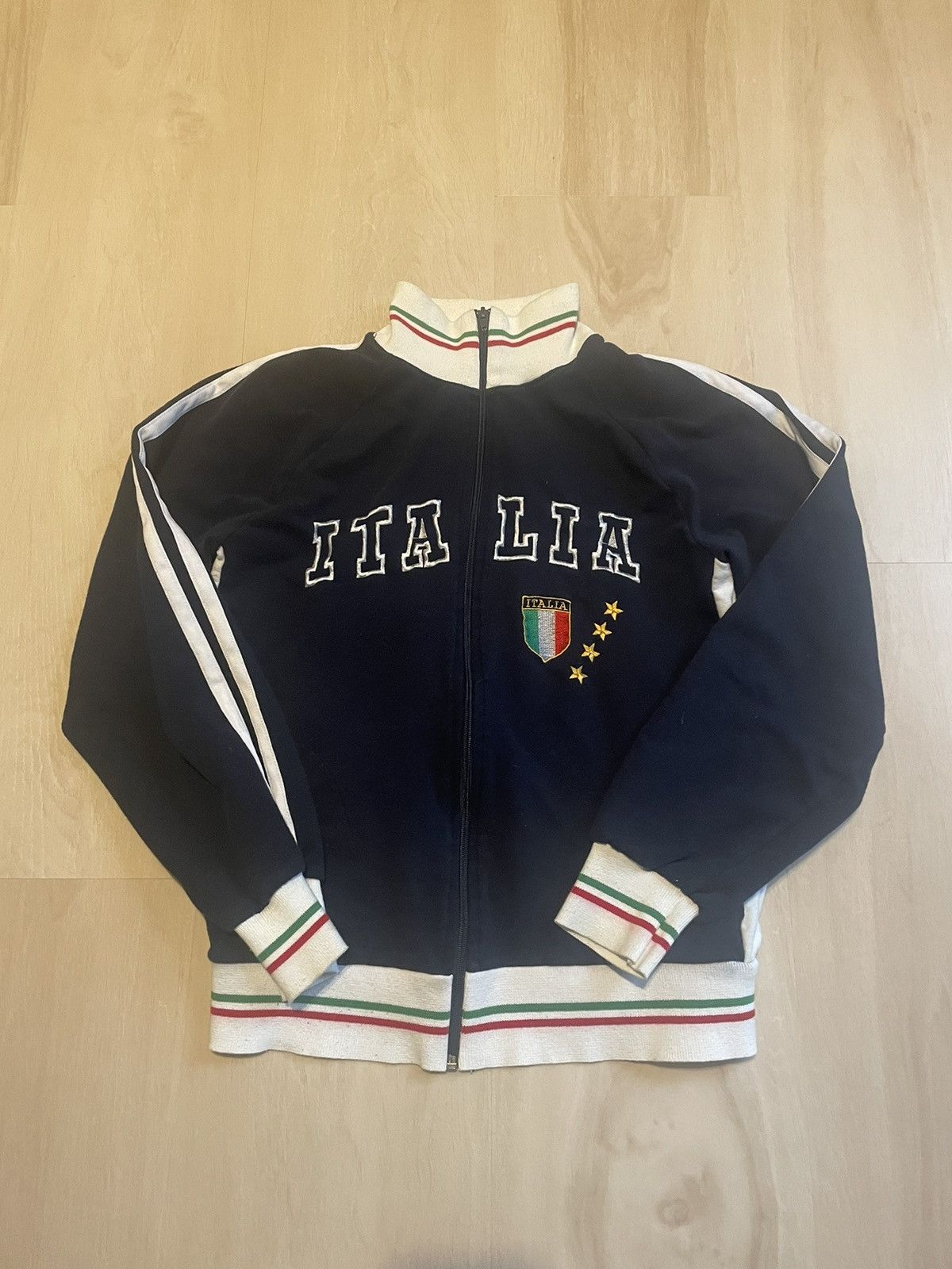 Vintage Vintage 90’s Y2K Style Navy and white Italy track jacket Size L / US 10 / IT 46 - 1 Thumbnail