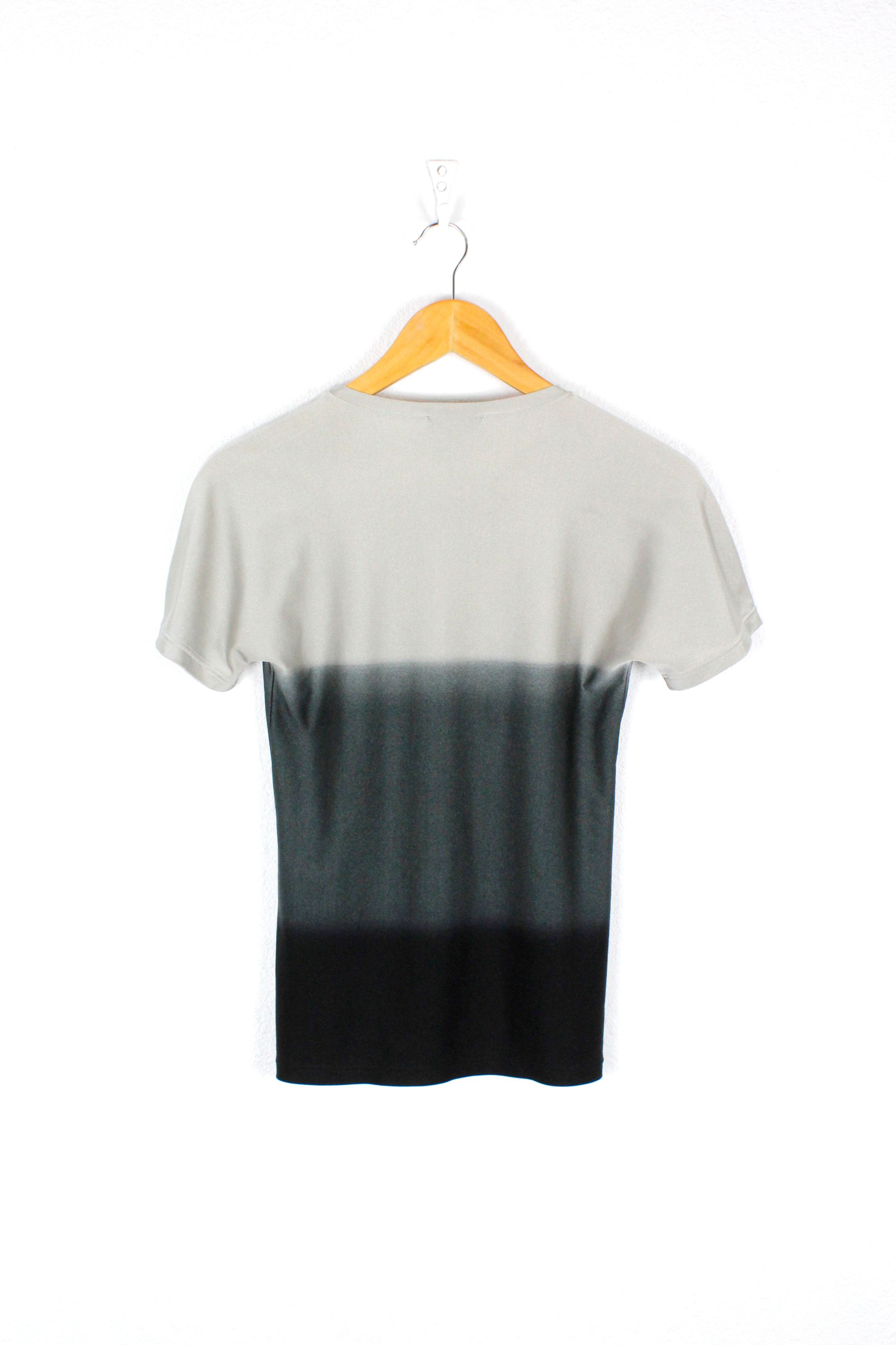 Gucci × Tom Ford Gucci by Tom Ford Gradation Nylon T-shirt Tee L 90s Size L / US 10 / IT 46 - 7 Thumbnail