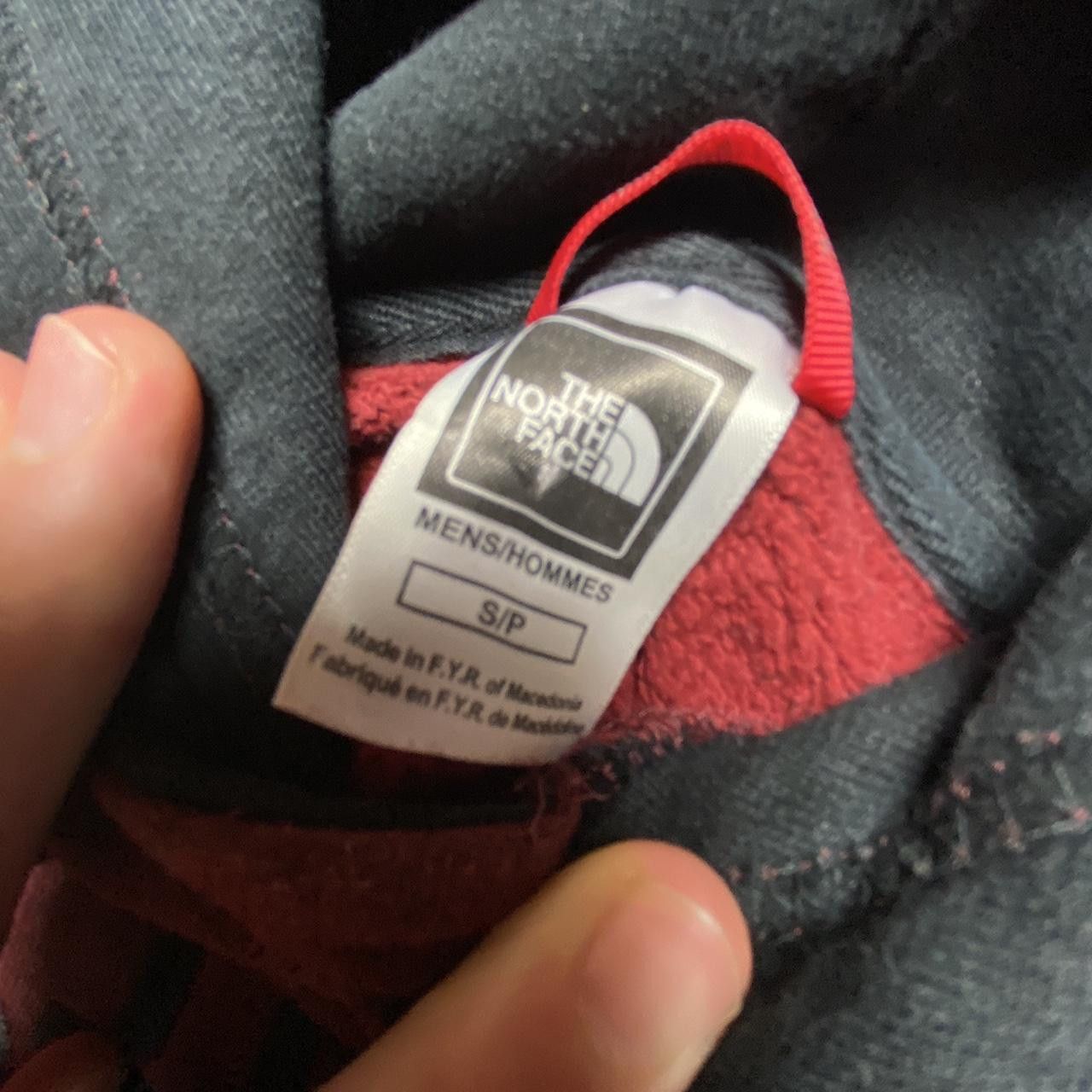The North Face Vintage The North Face Hoodie Burgundy S Size US S / EU 44-46 / 1 - 3 Thumbnail