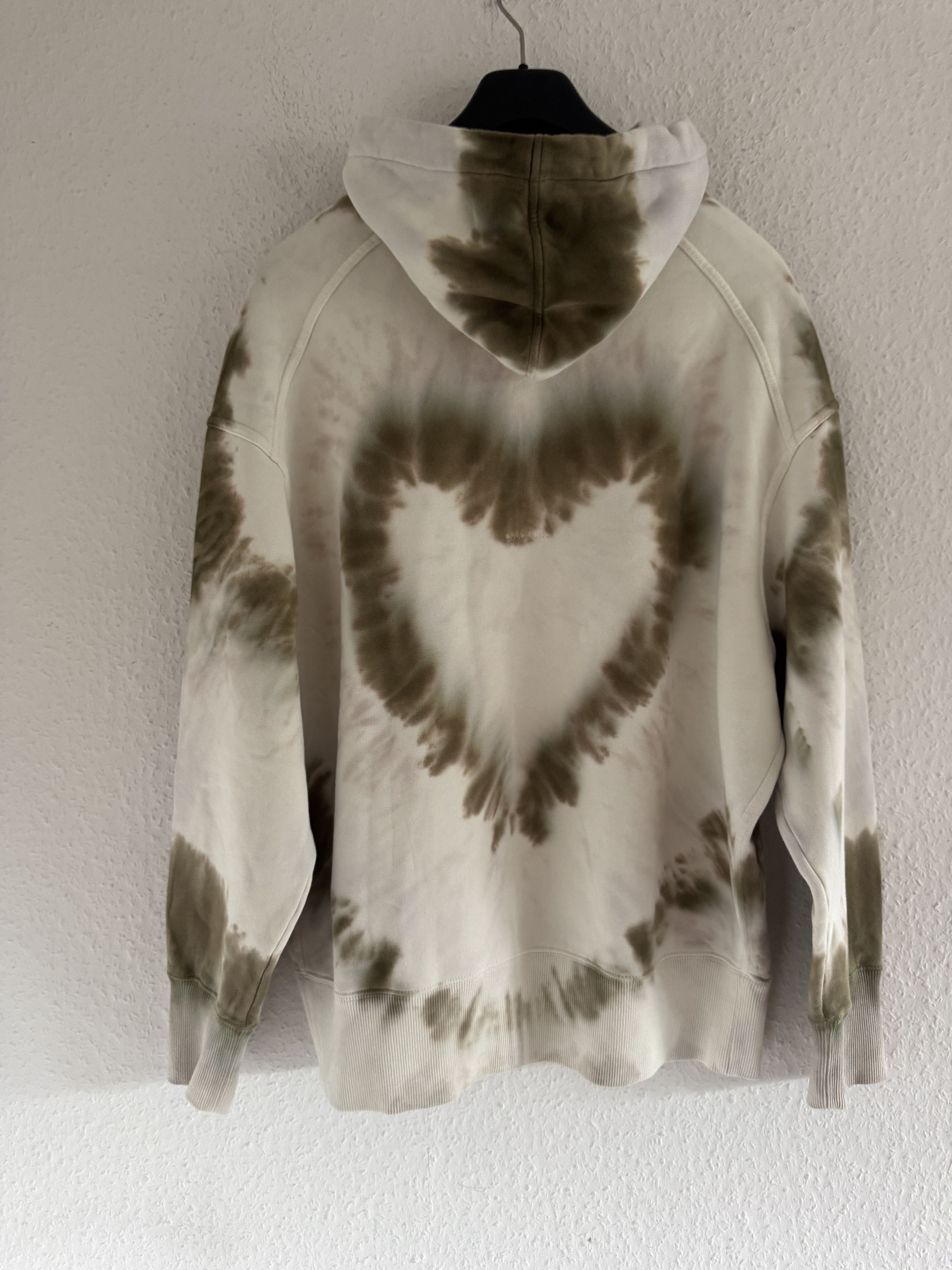 Givenchy Heart Tie-Dye Oversized Hoodie Size US M / EU 48-50 / 2 - 12 Thumbnail
