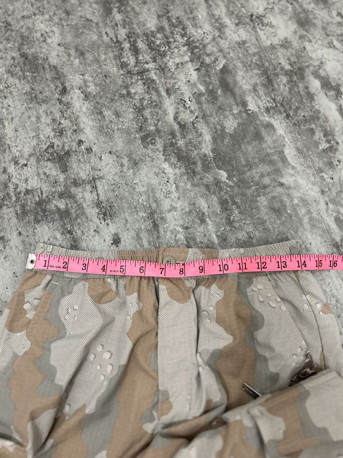 GU × Undercover Undercover x GU Military Camouflage Cargo Pans Size US 30 / EU 46 - 11 Thumbnail