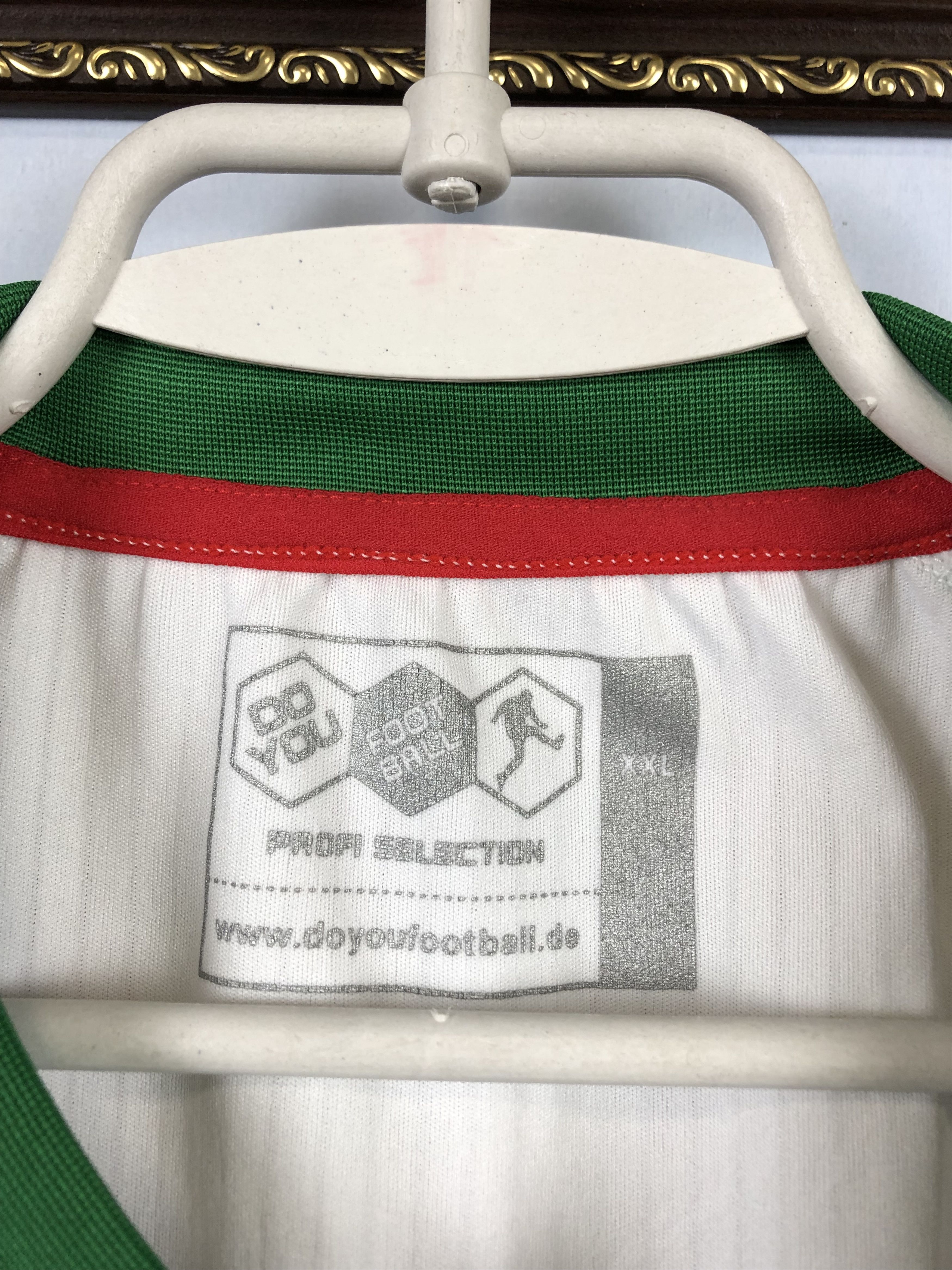 Other Augsburg Home football shirt 2007 Soccer Jersey Rare Size US XXL / EU 58 / 5 - 7 Thumbnail